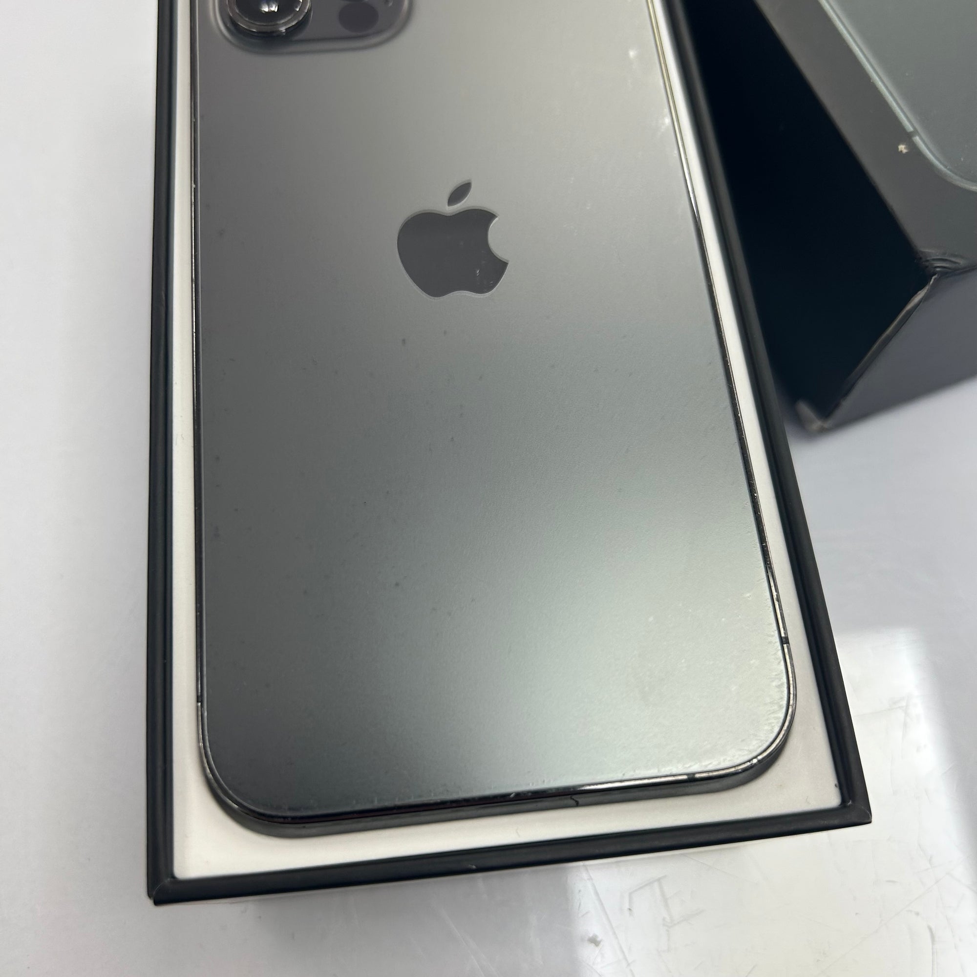 Apple iPhone 12 Pro 128GB Graphite - 100% Battery Health