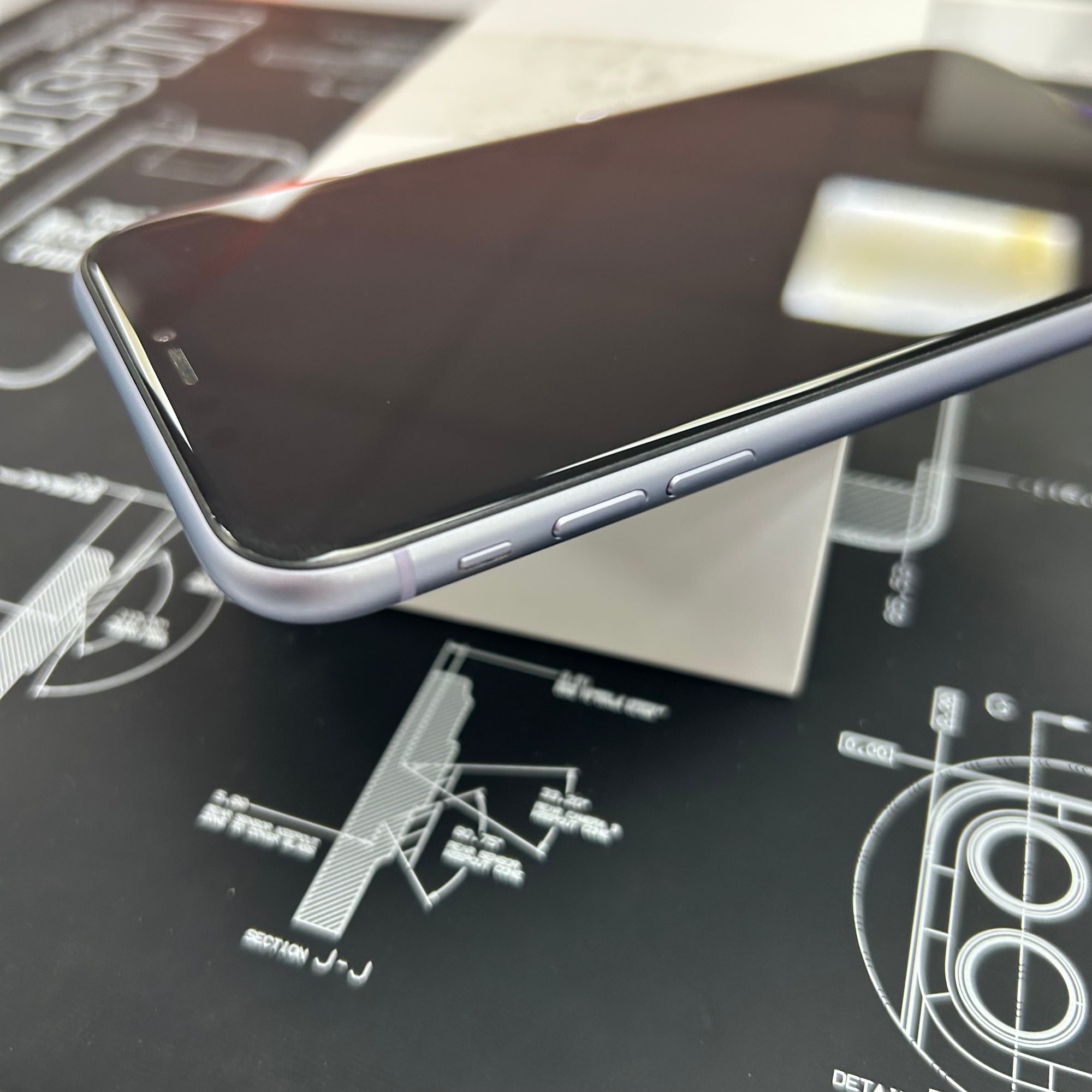 Apple iPhone 11 Purple 64GB Unlocked