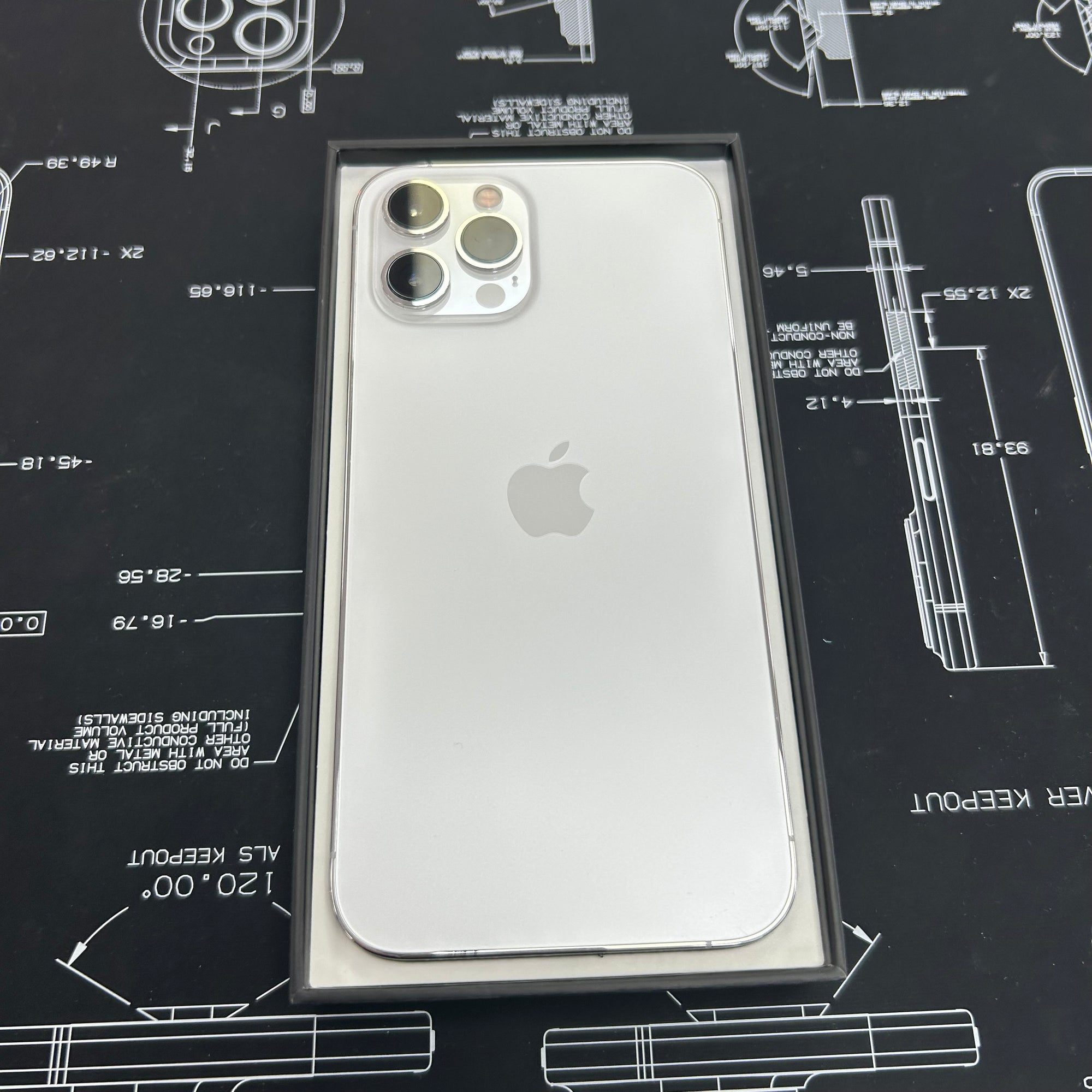 Apple iPhone 12 Pro Max 256GB Silver 100% Battery Health