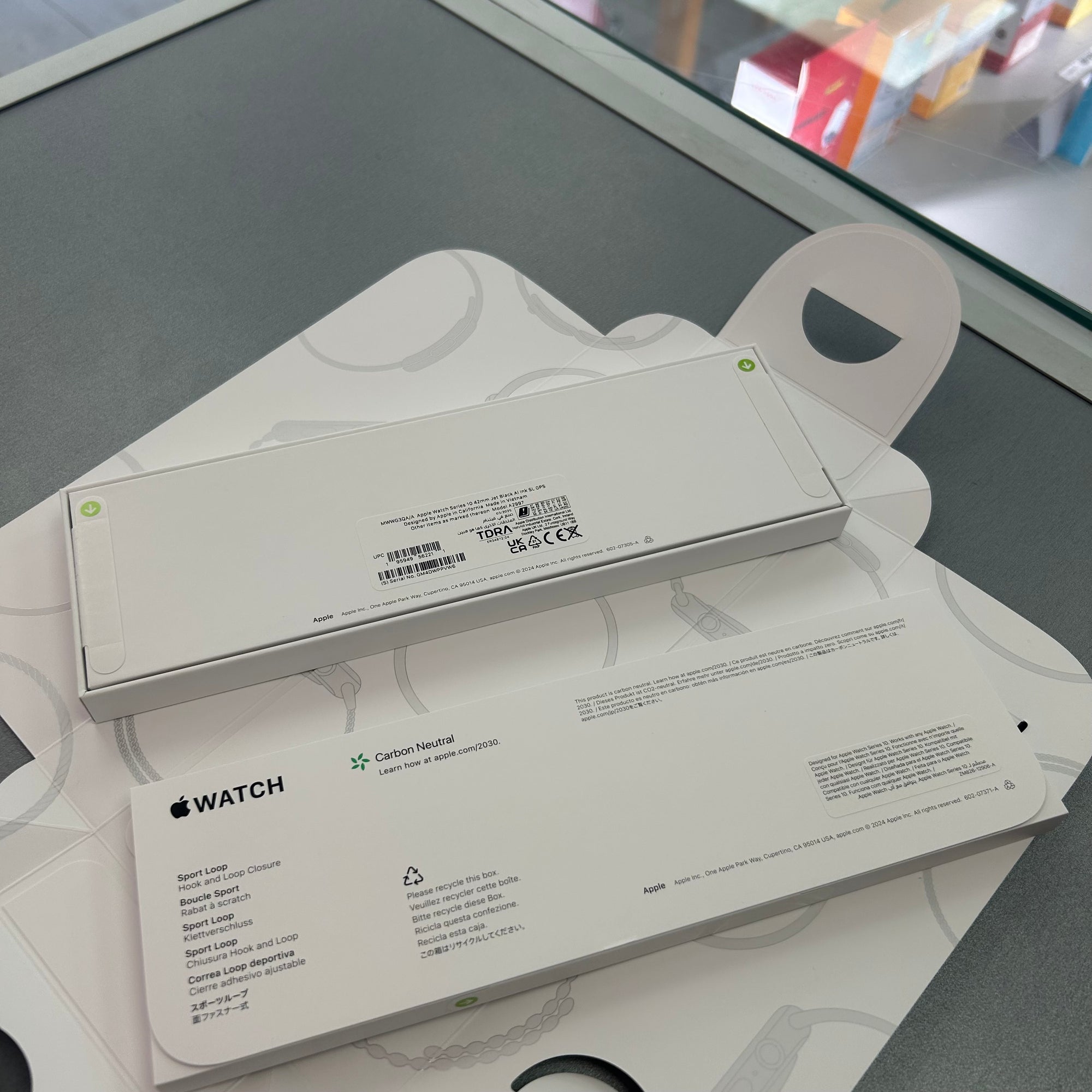 New Apple Watch Series 10, 42mm GPS Jet Black Aluminium Case