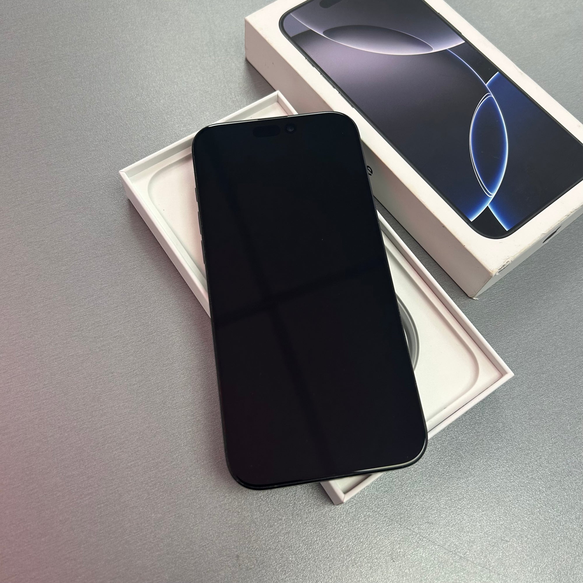 Apple iPhone 16 Pro Max 256GB Black Titanium