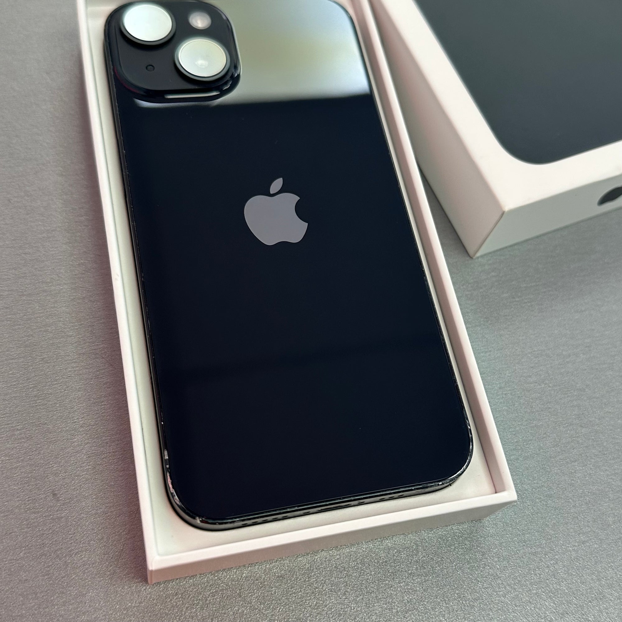 Apple iPhone 14 128GB Midnight - 100% Battery Health