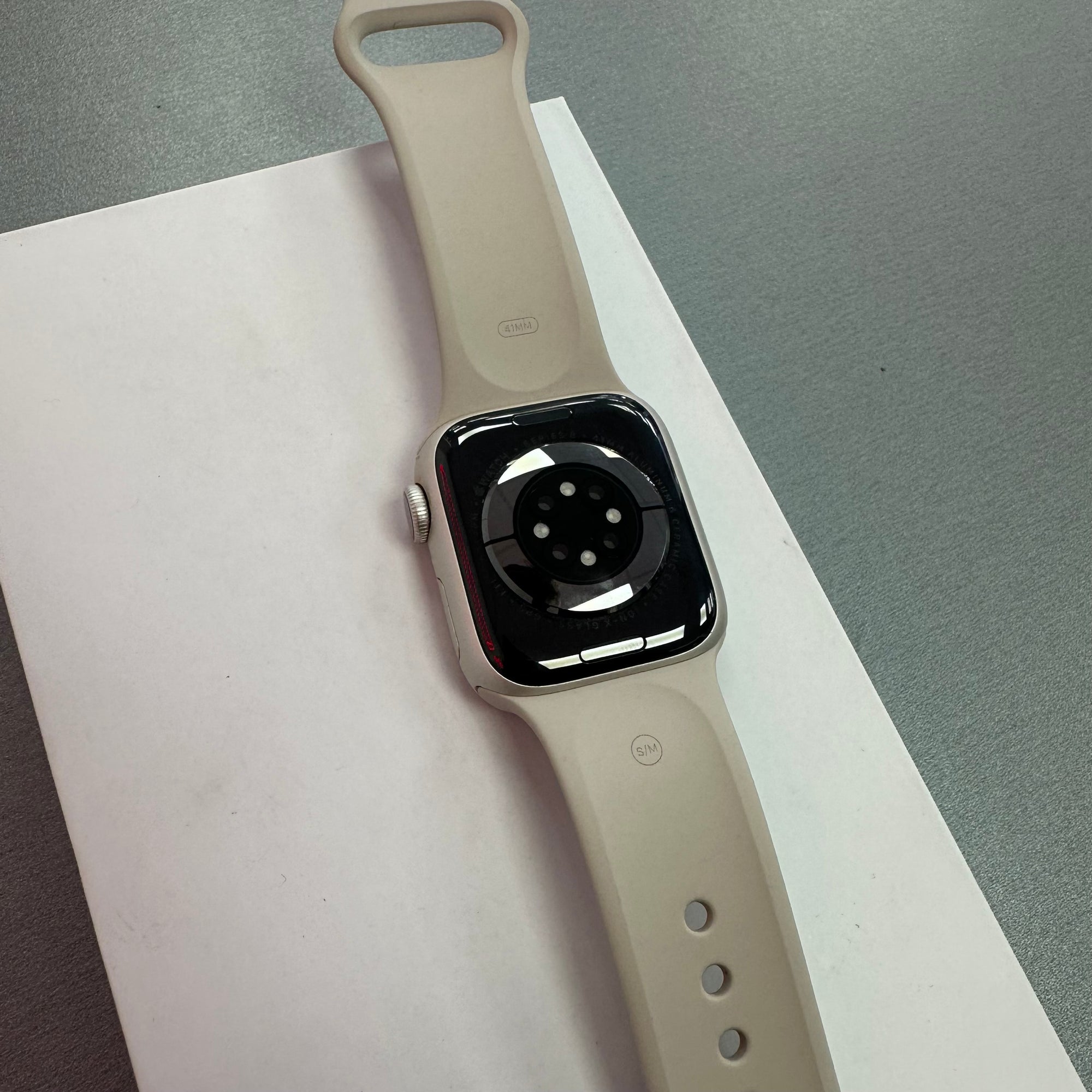 Apple Watch Series 8 41mm Starlight Aluminium &amp; Sports Band GPS + Cellular