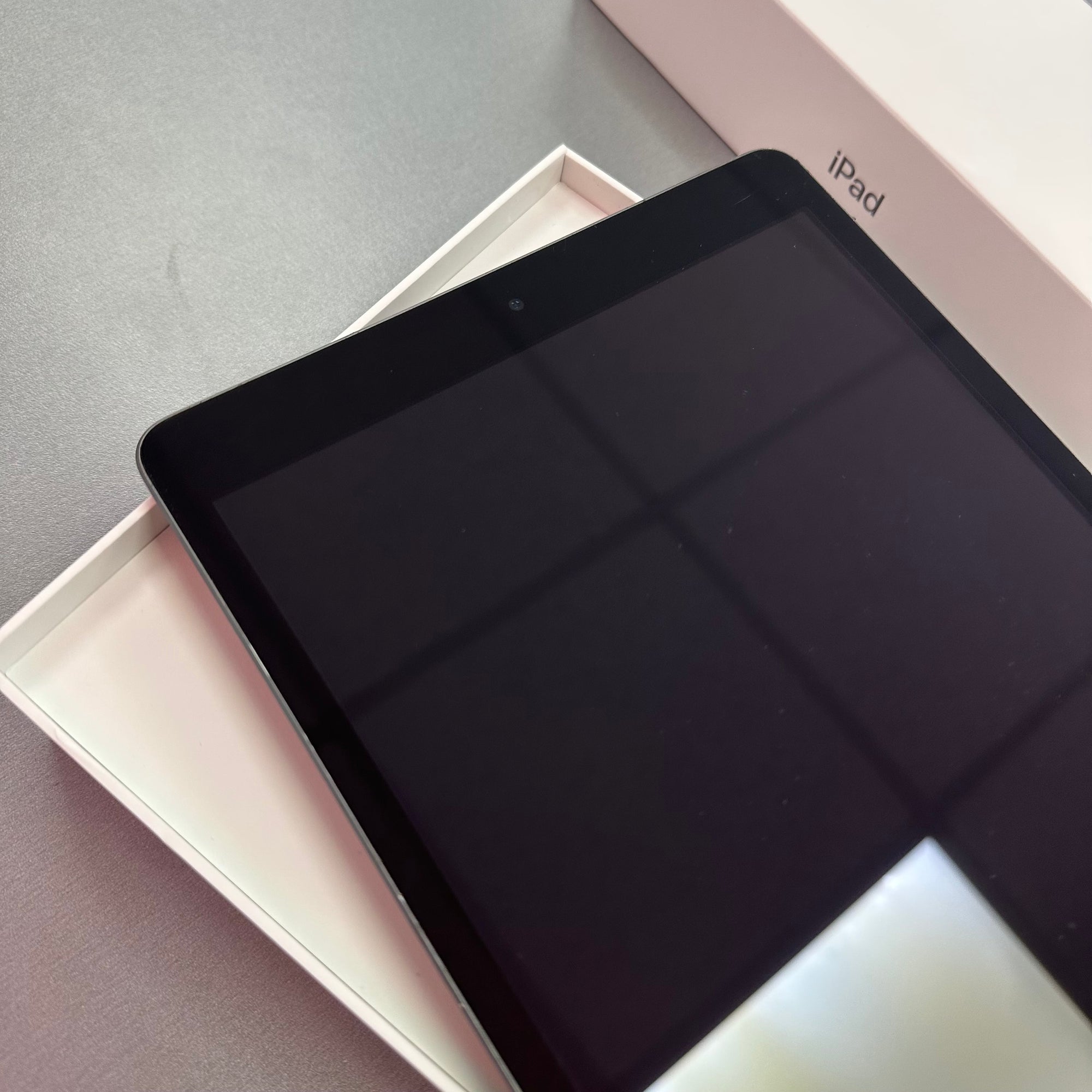 Apple iPad 9th Generation 256GB Space Grey Wi-Fi Edition