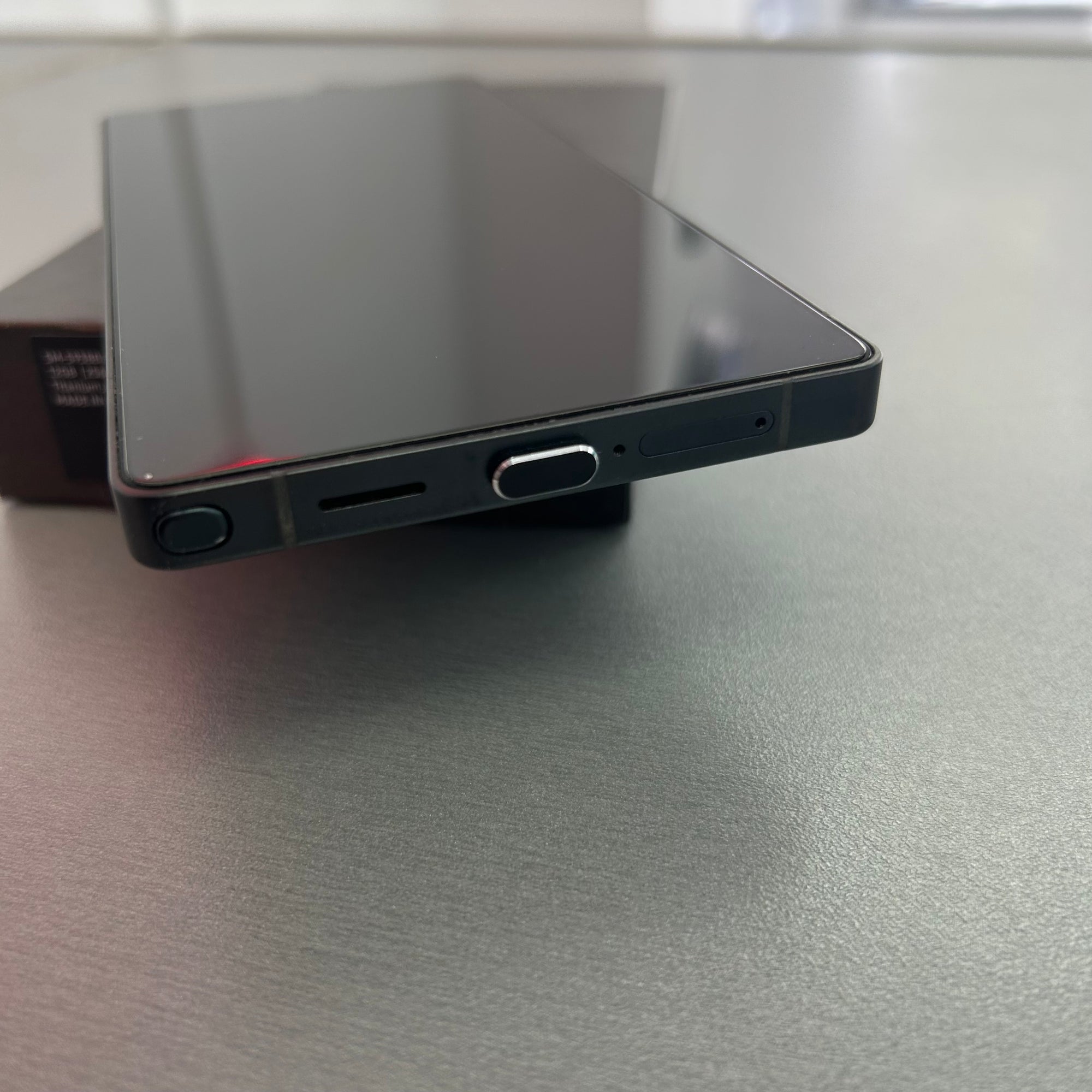 Samsung Galaxy S25 Ultra 256GB Titanium Black