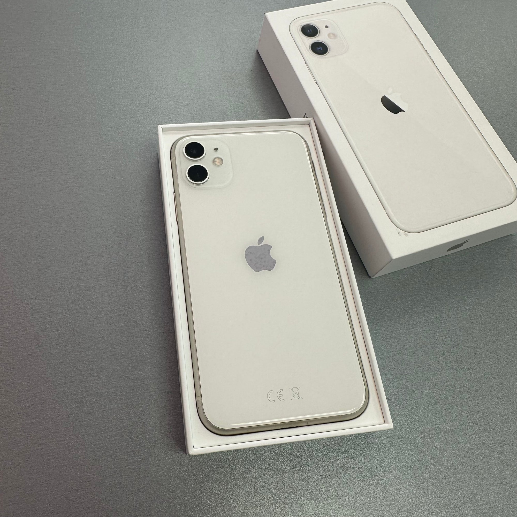 Apple iPhone 11 White 64GB 100% Battery Health