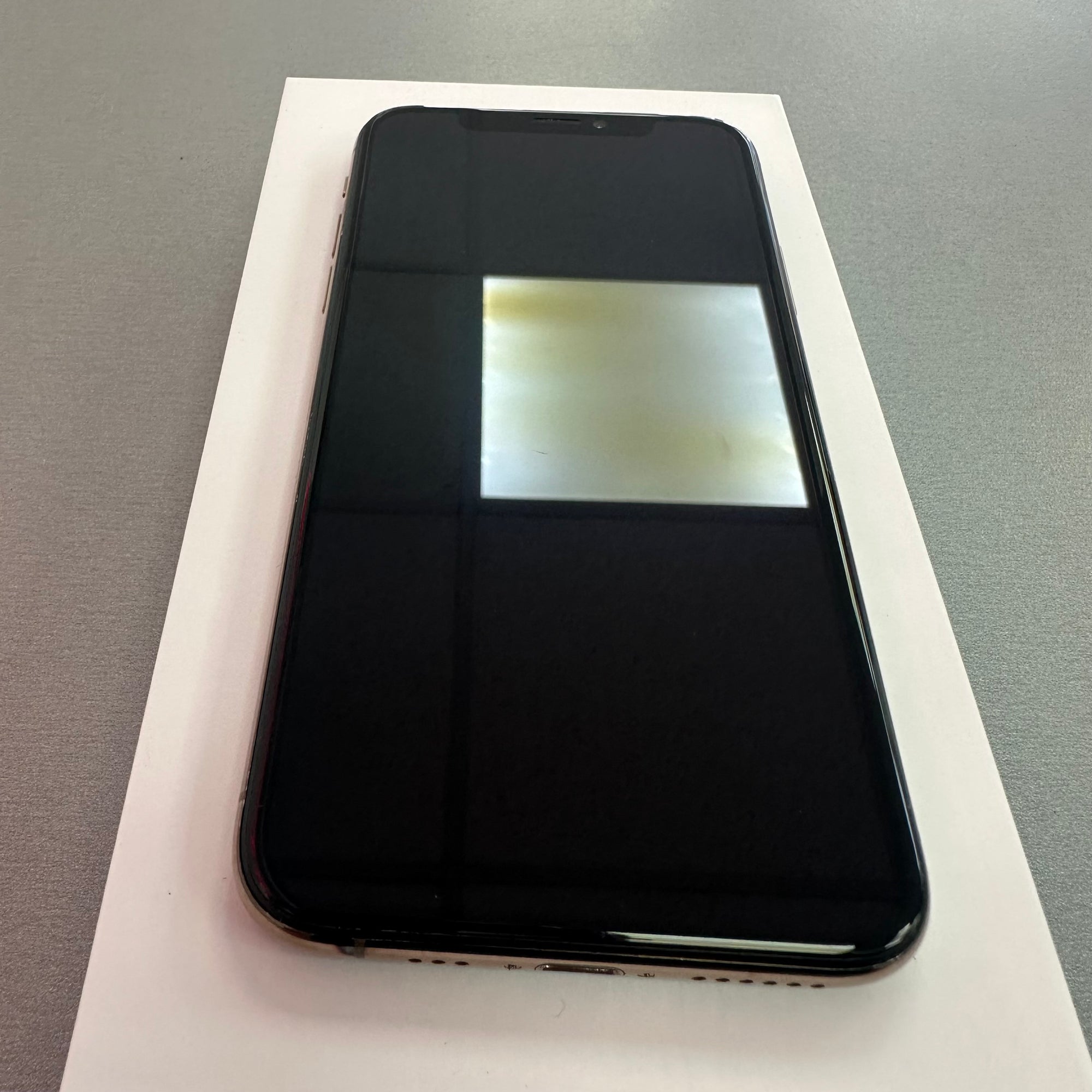 Apple iPhone XS 256GB Gold 100% Batt Health