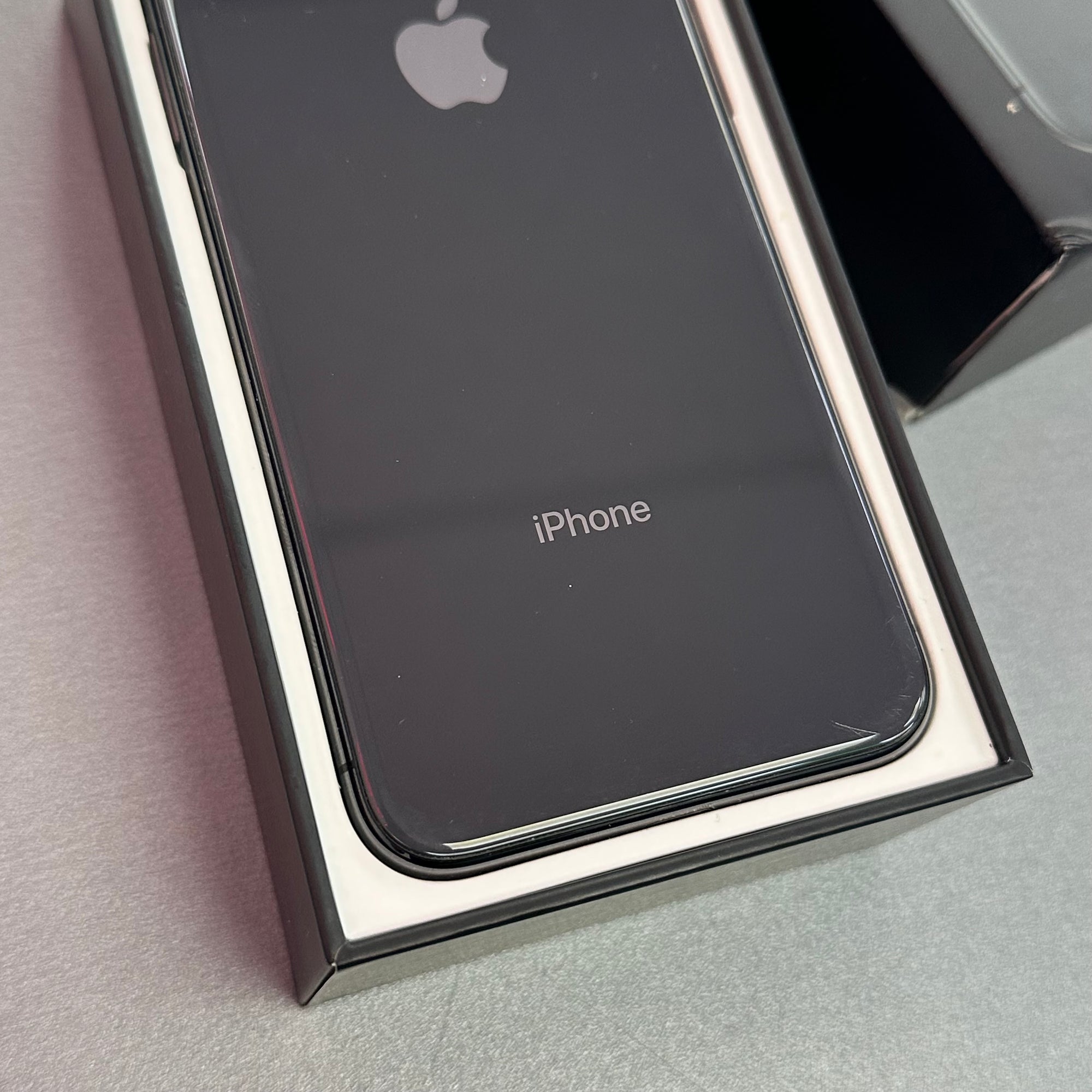 Apple iPhone X Space Grey 256GB - 100% Battery Health