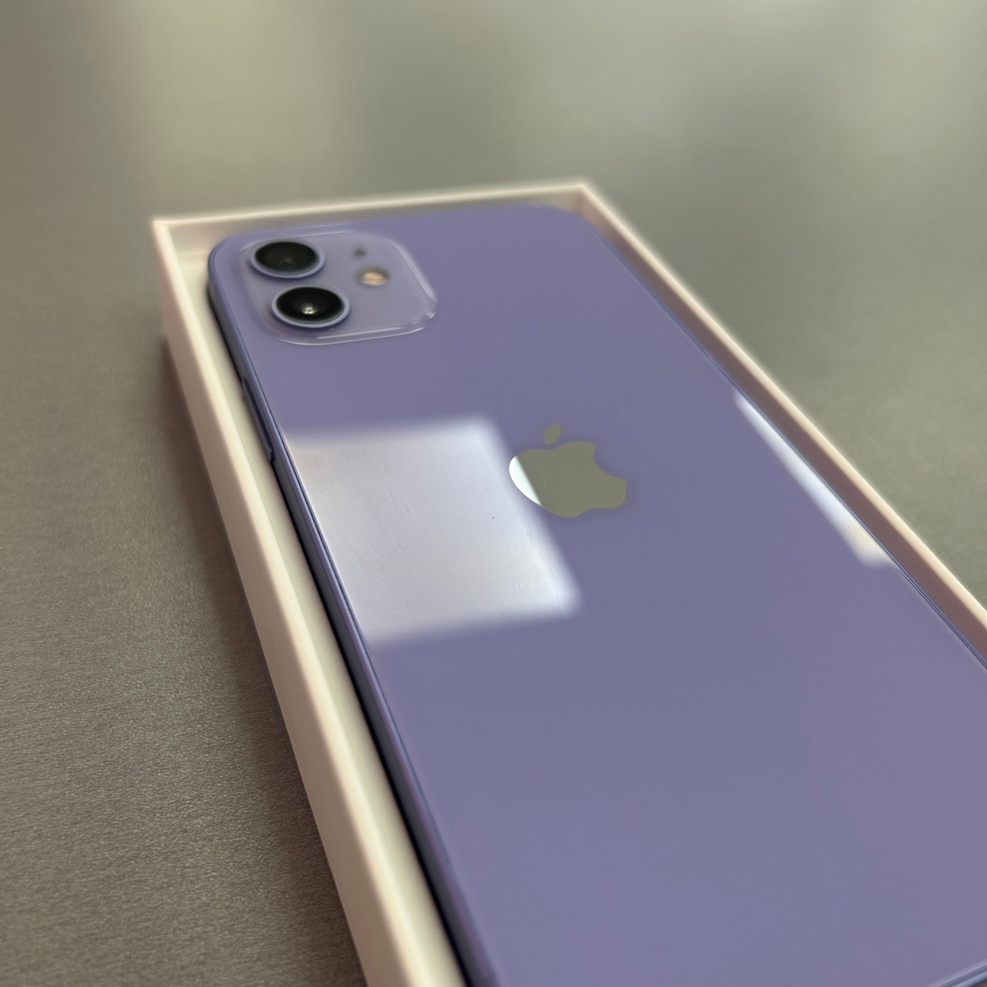Apple iPhone 12 64GB Purple 100% Battery Health