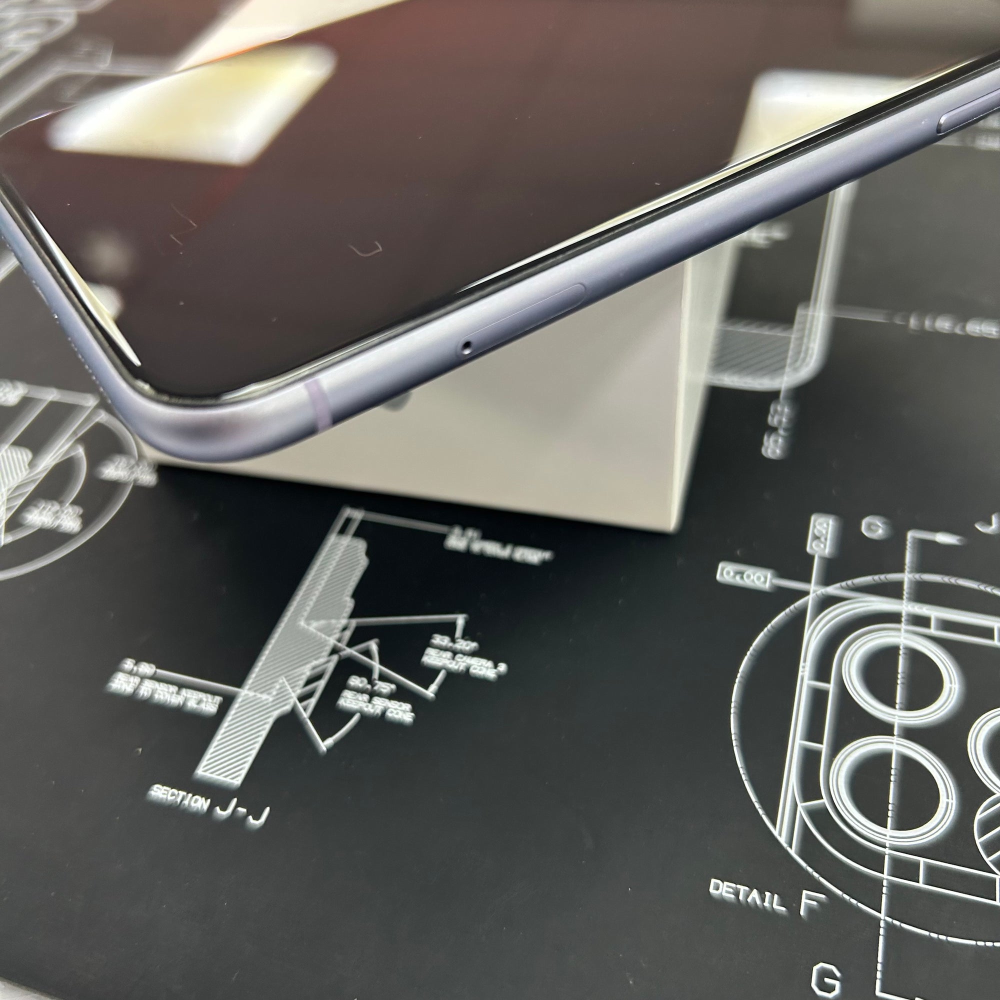 Apple iPhone 11 Purple 64GB Unlocked