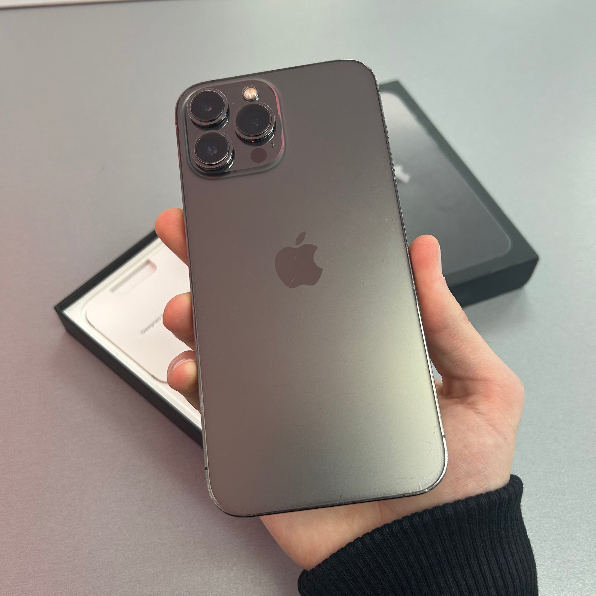 Apple iPhone 13 Pro Max 6.7” 128GB Graphite - 100% Battery Health