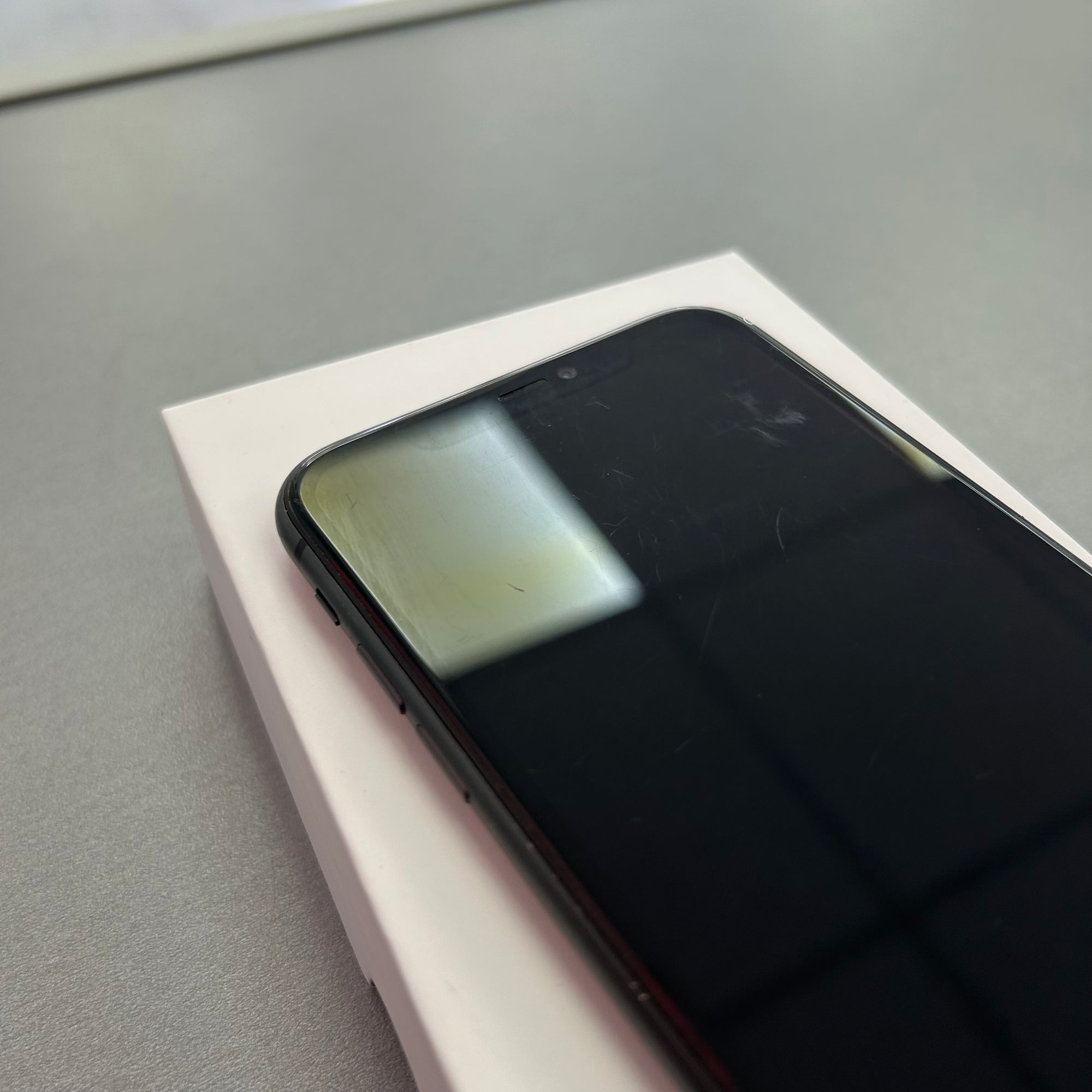 Apple iPhone 11 Black 128GB -  100% Battery Health
