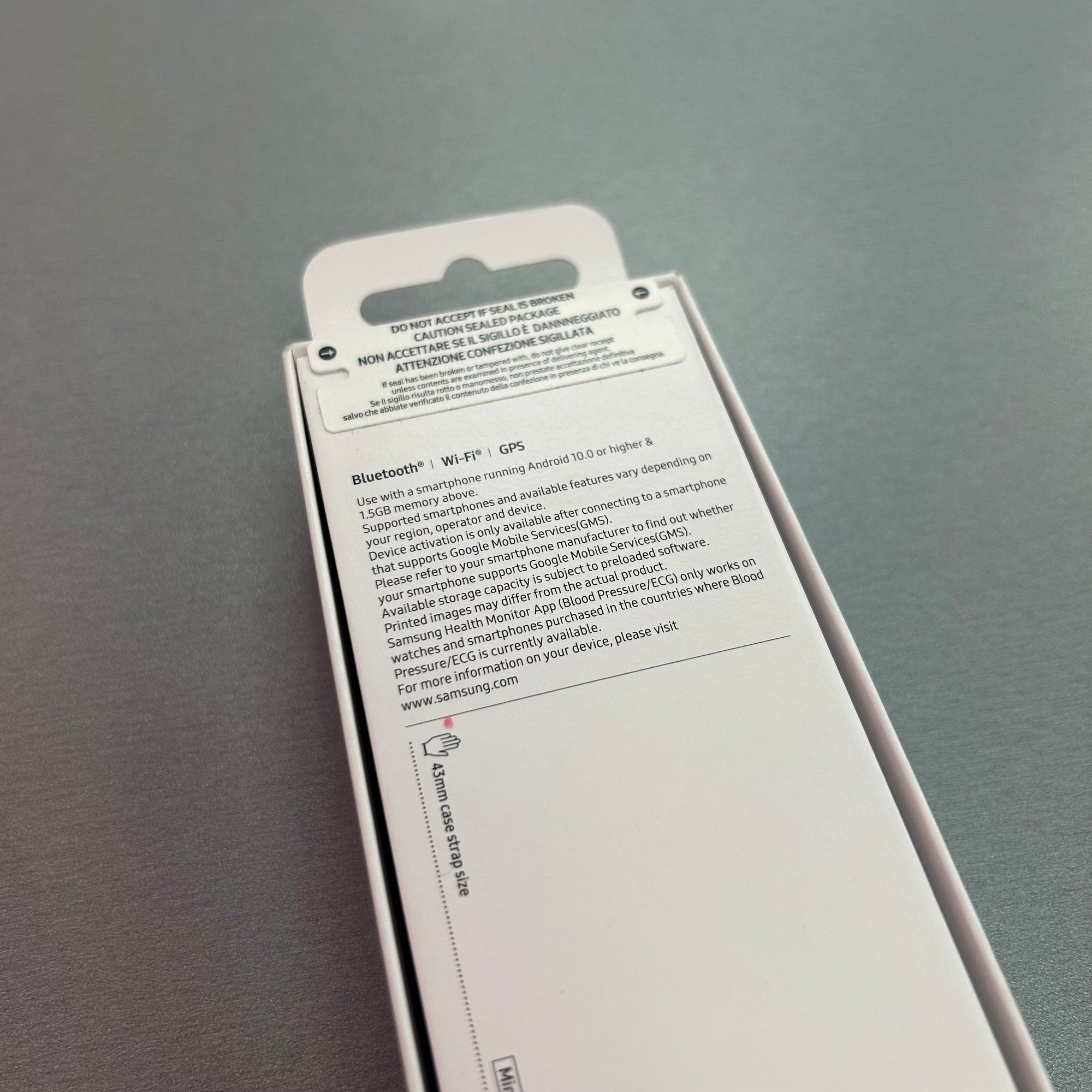 Brand New Samsung Galaxy Watch6 Classic  - 43mm WiFi only