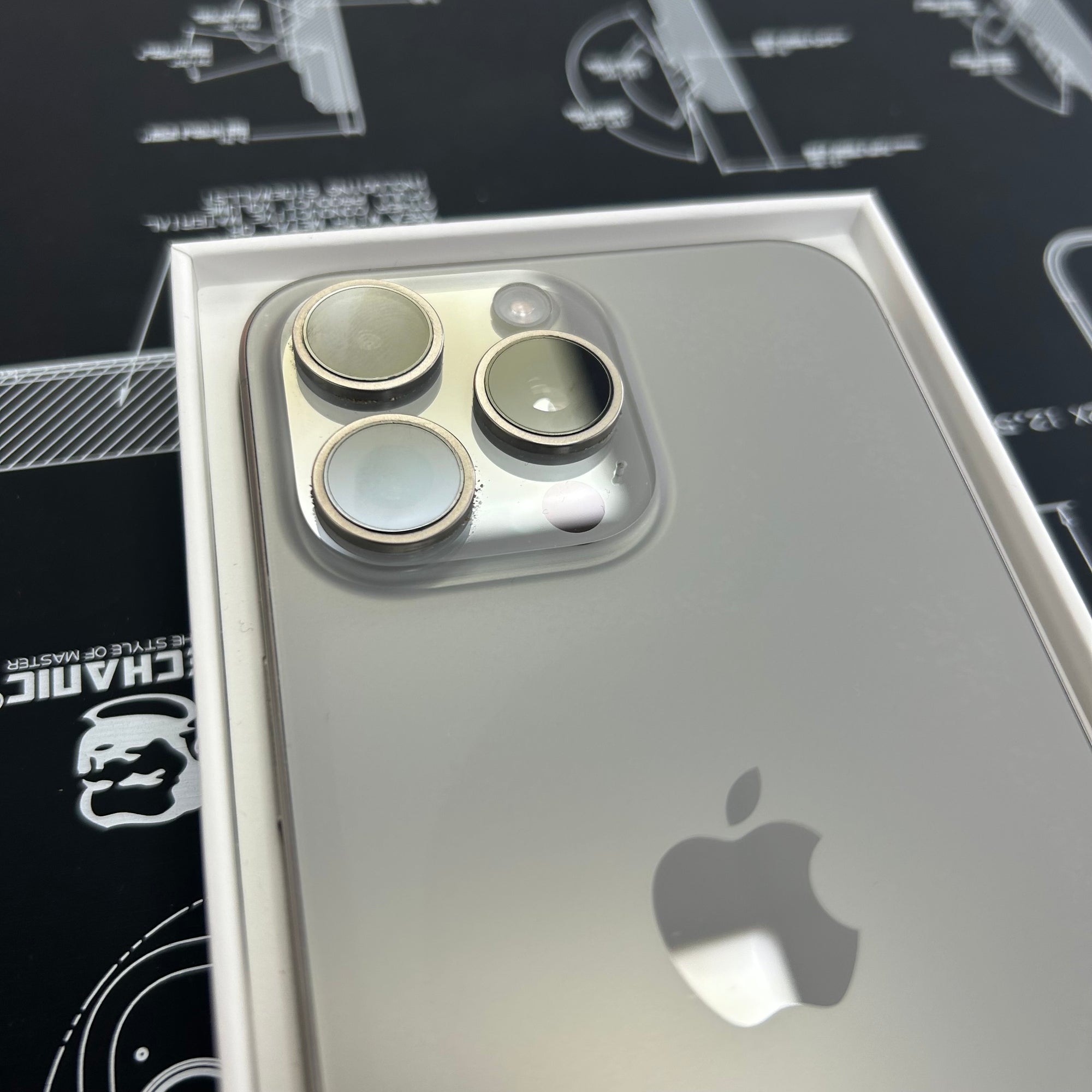 Apple iPhone 15 Pro Max 256GB Natural Titanium