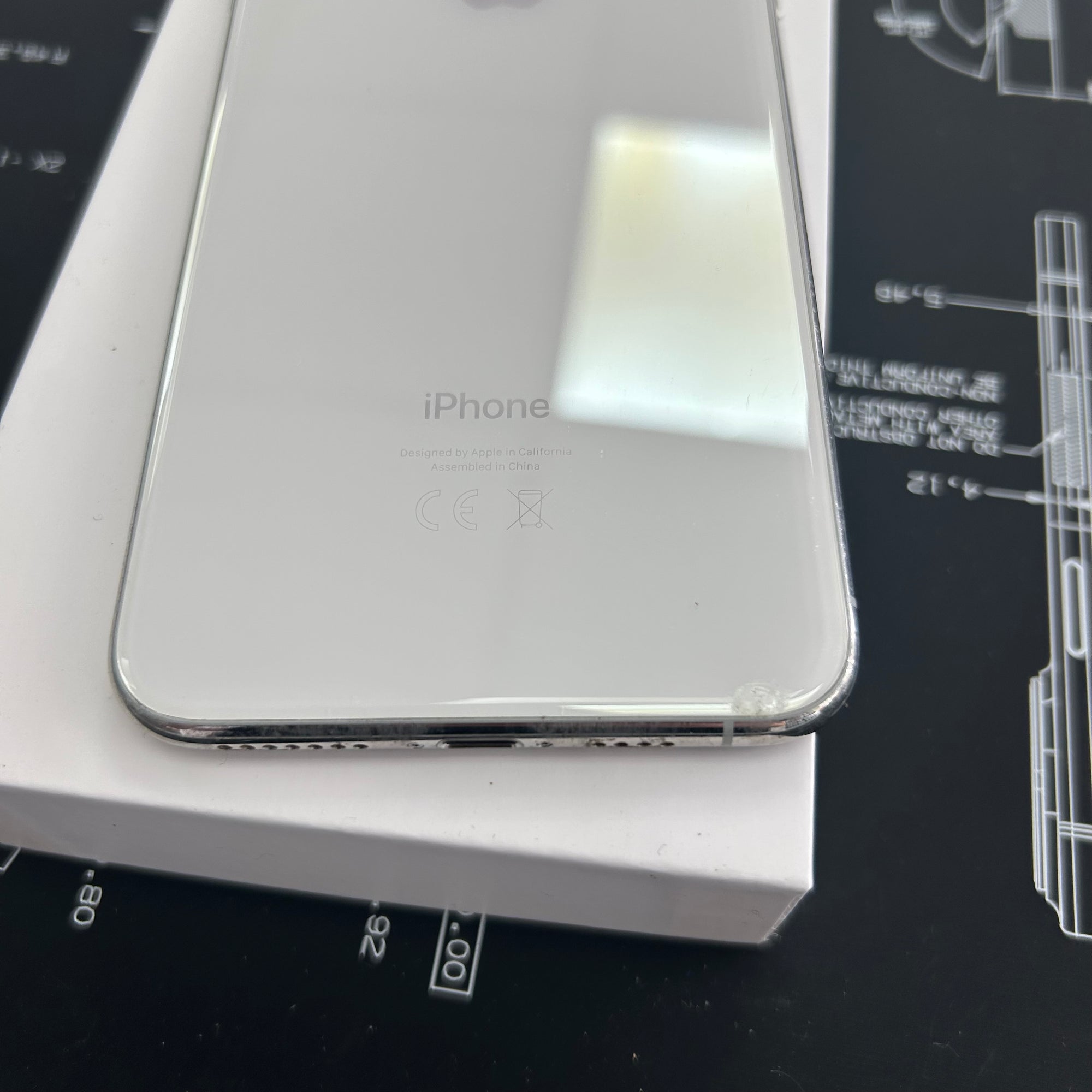 Apple iPhone XS Max White 256GB &amp; 100% Battery Health