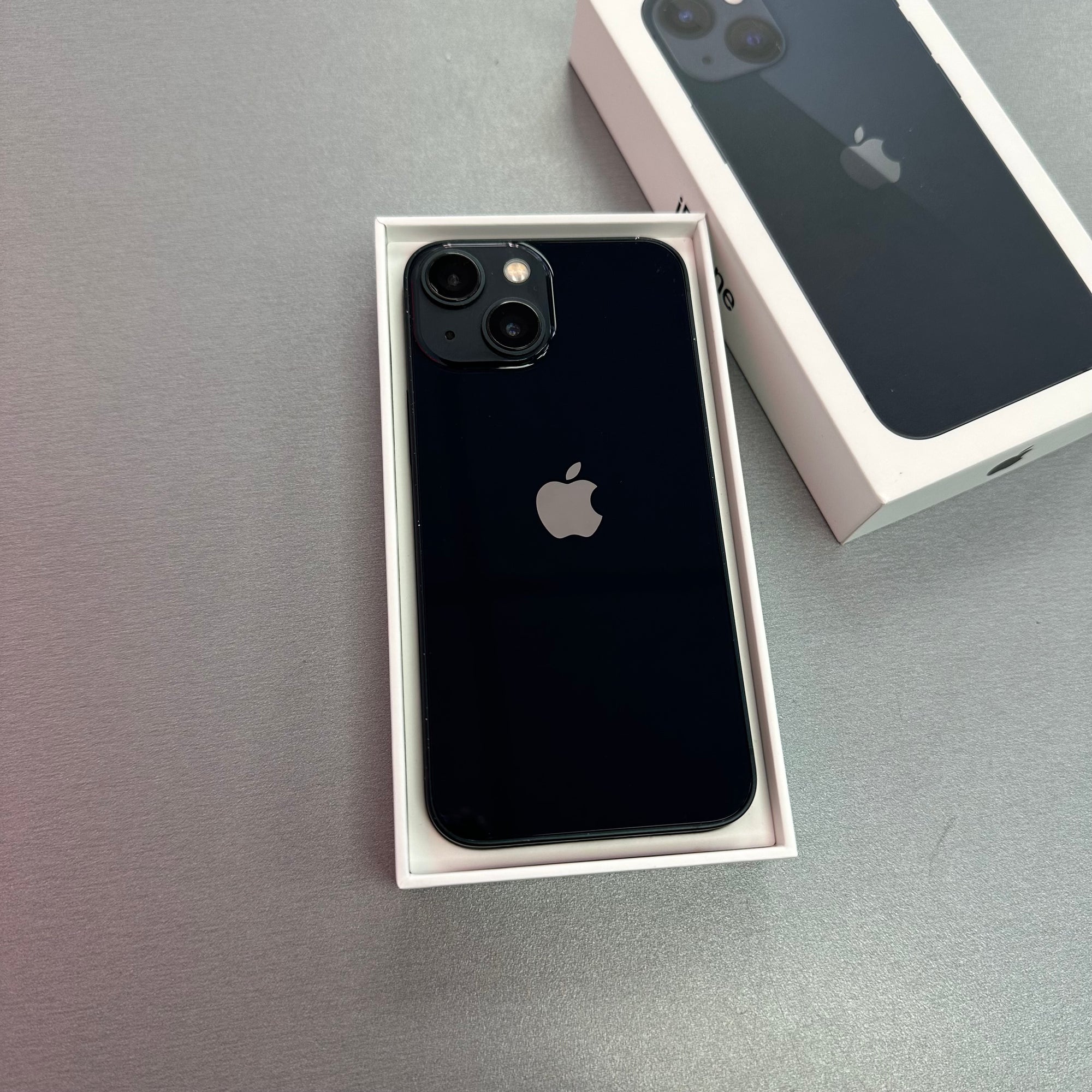 Apple iPhone 13 Mini 128GB Midnight - 100% Battery Health