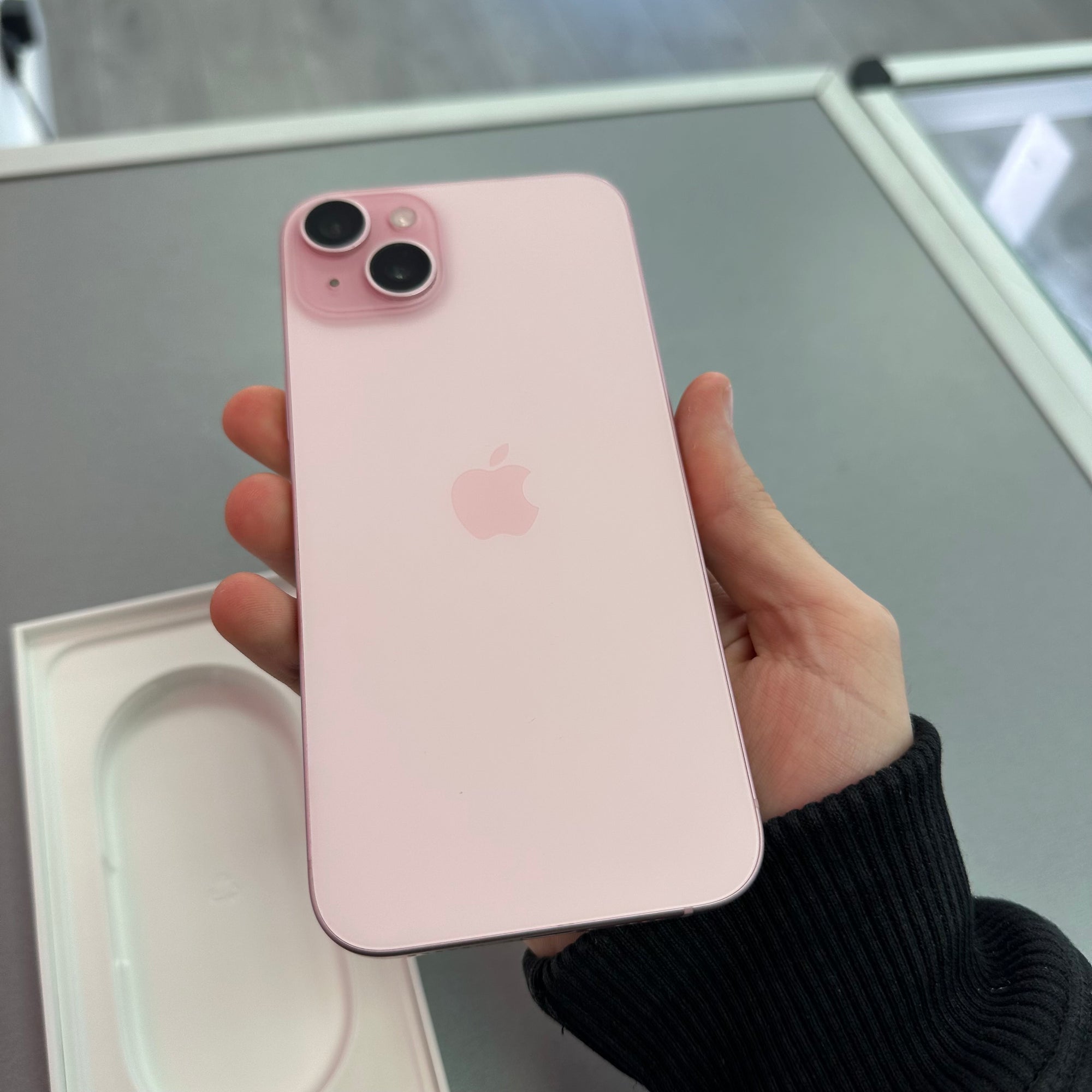 Apple iPhone 15 Plus Pink 128GB - 88% Battery Health