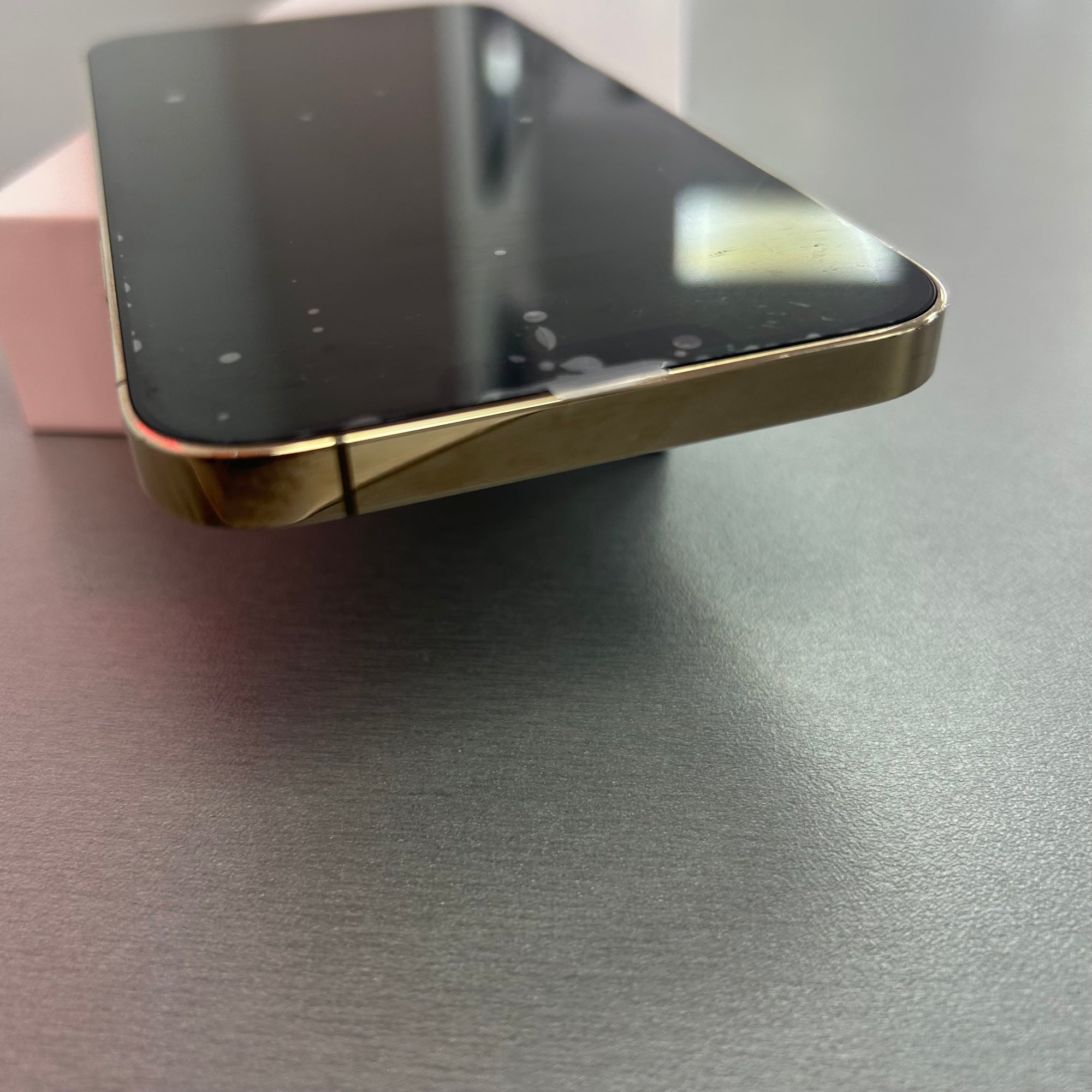 iPhone13Pro 128GB バッテリー100% ゴールド Amazon.com: Apple iPhone 13 Pro, 128GB, Gold - Boost Mobile