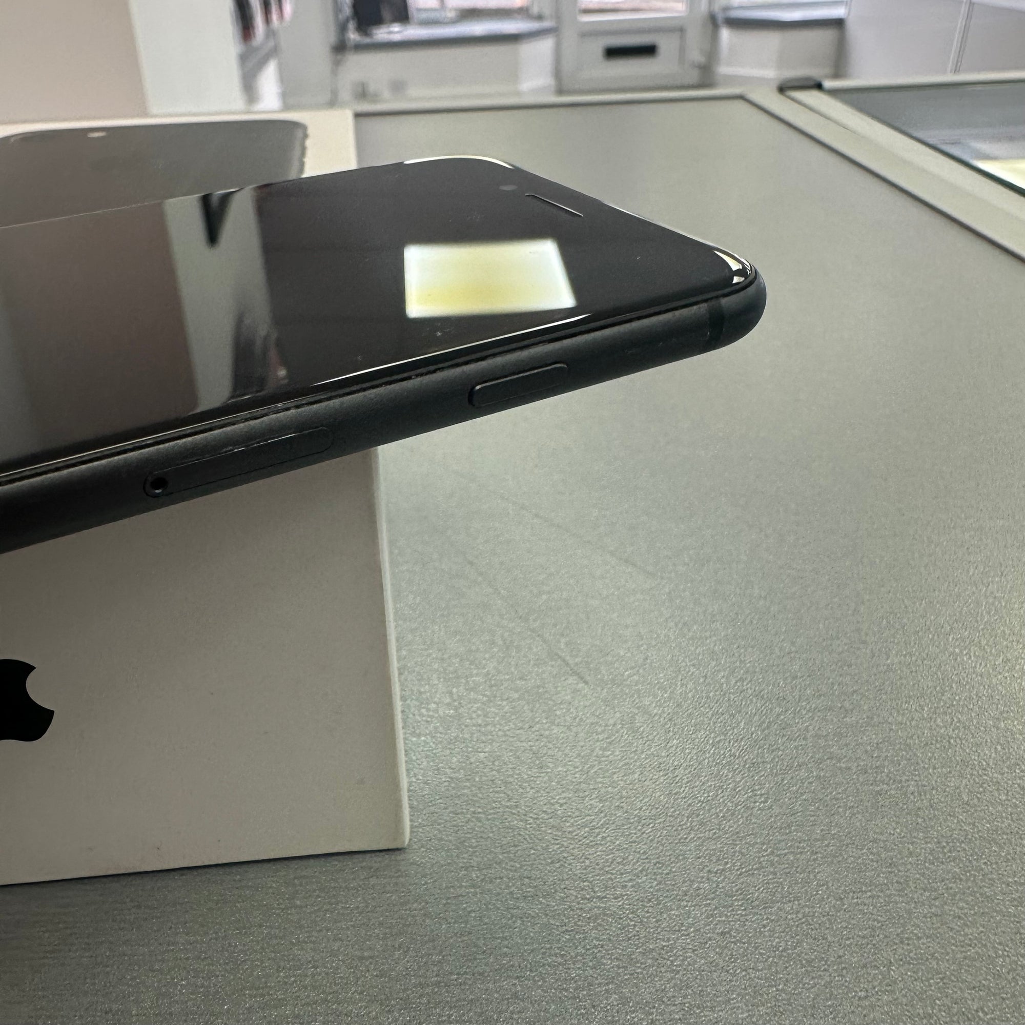 Apple iPhone 8 Black 64GB Unlocked