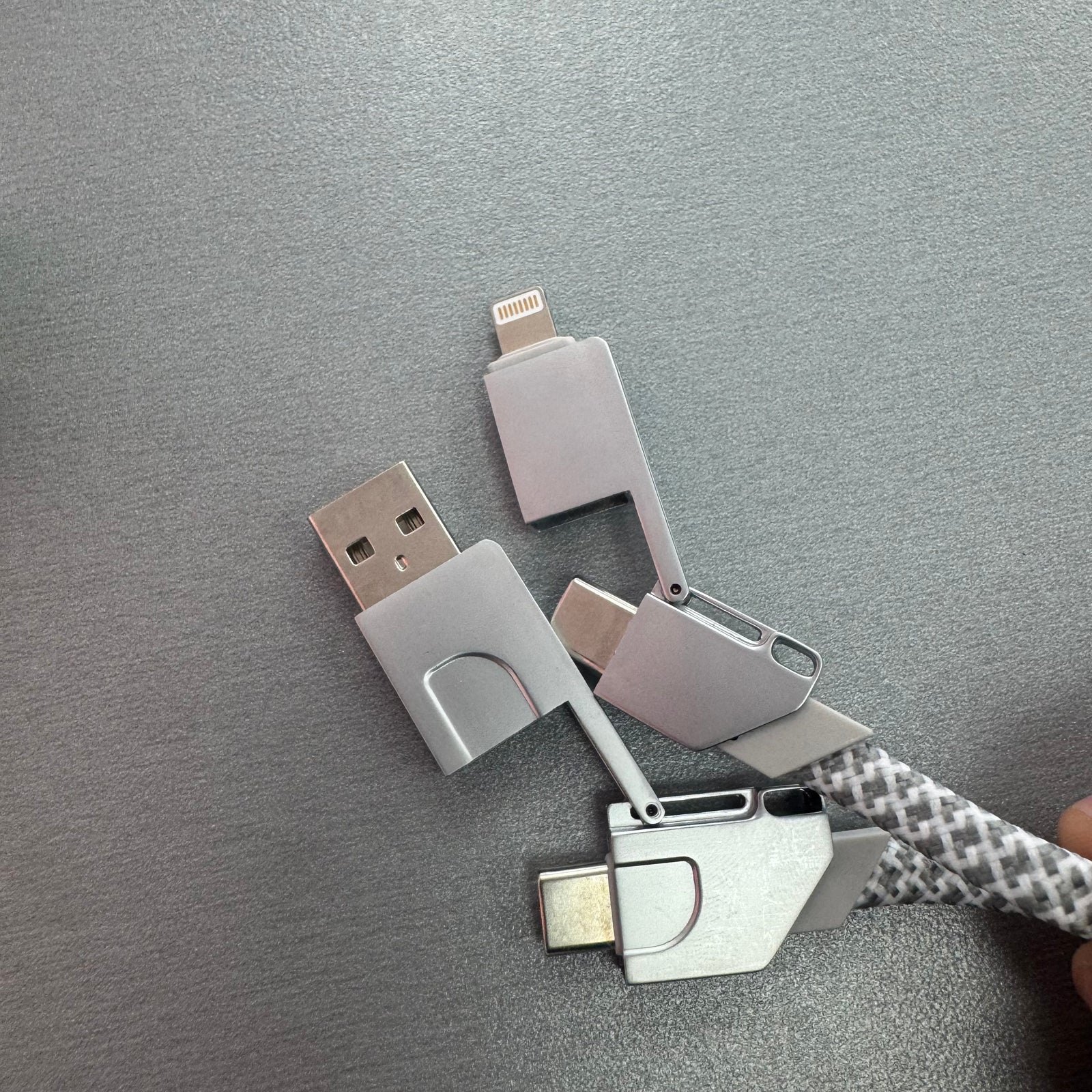 4 in 1 Mini Charging Cable