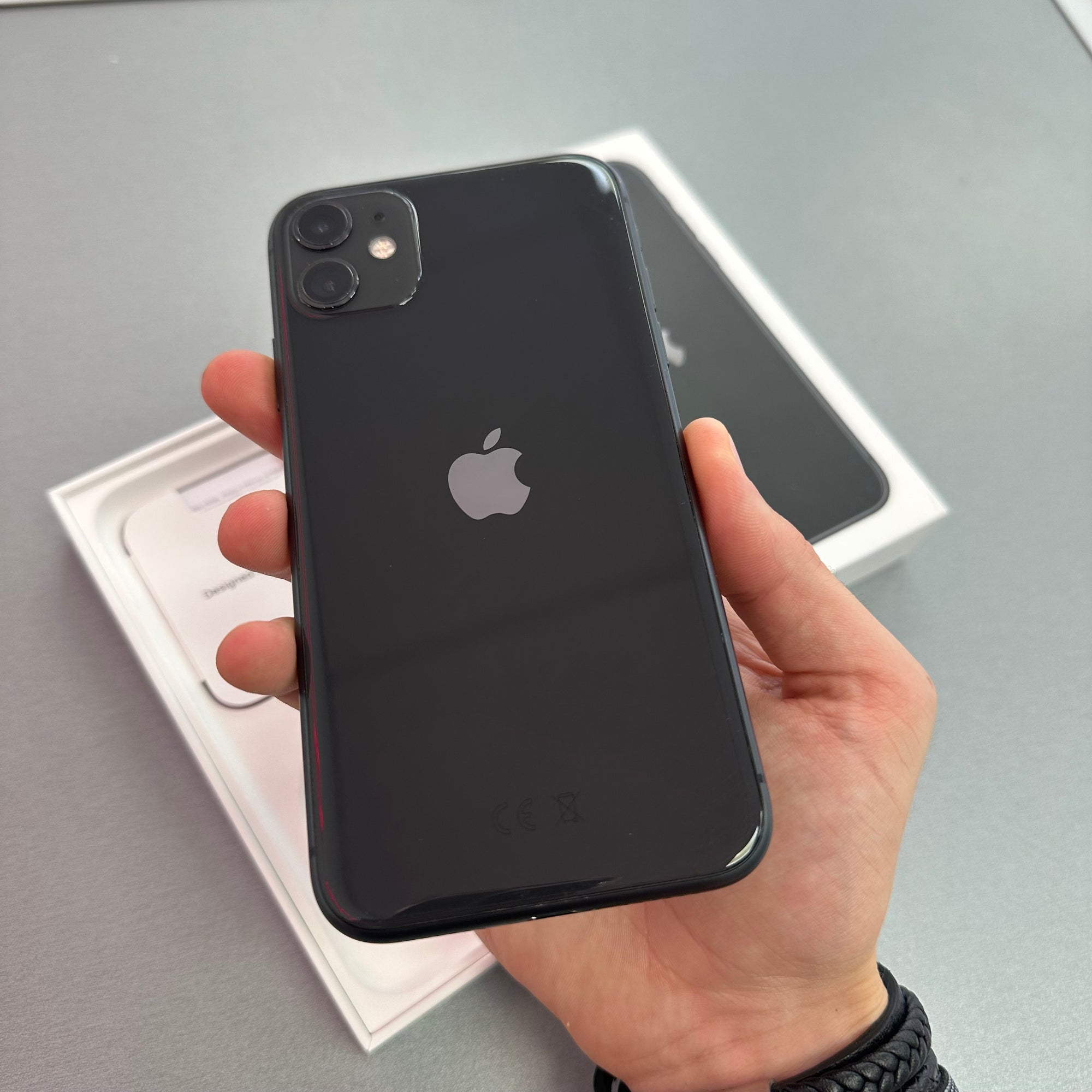 Apple iPhone 11 Black 64GB -  100% Battery Health