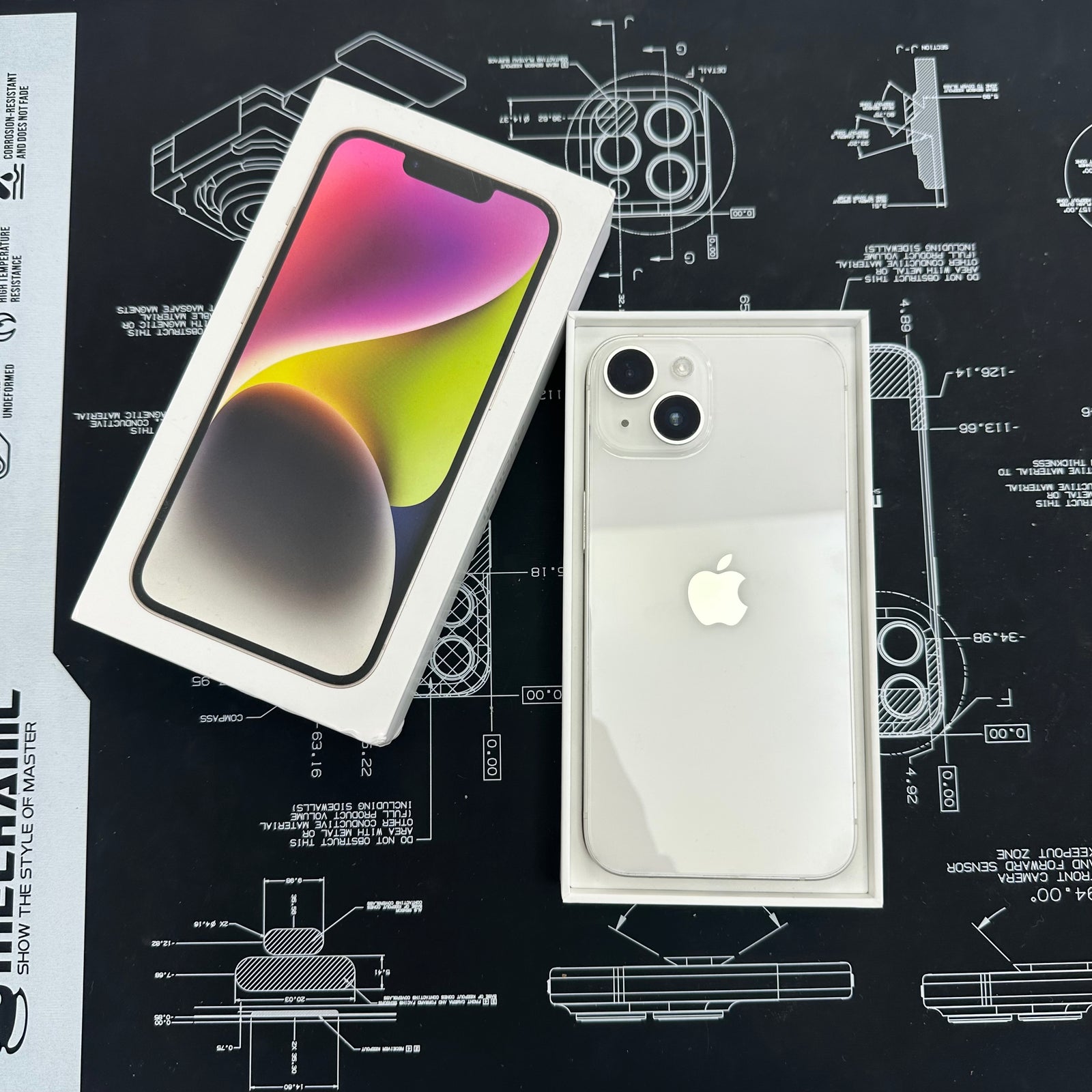 Apple iPhone 14 128GB - White & 100% Battery Health