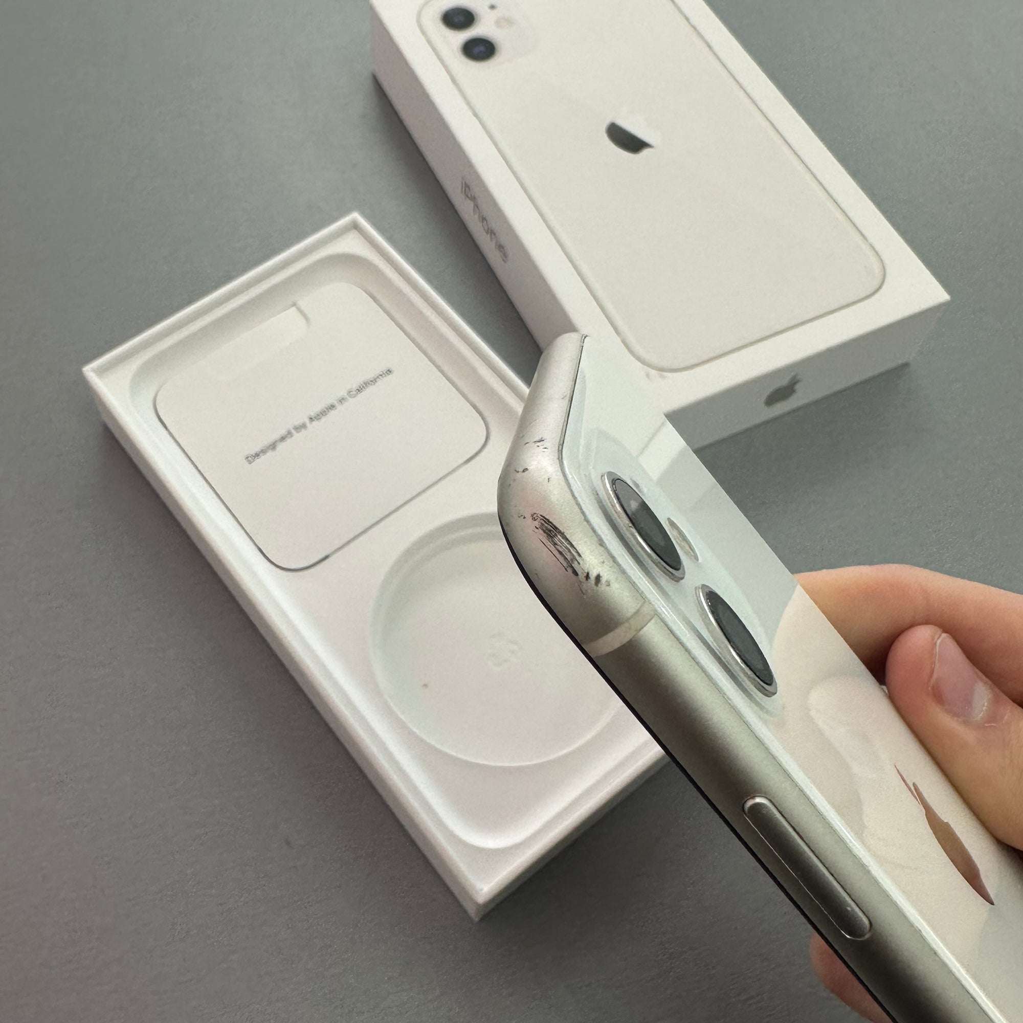 Apple iPhone 11 White 64GB 100% Battery Health