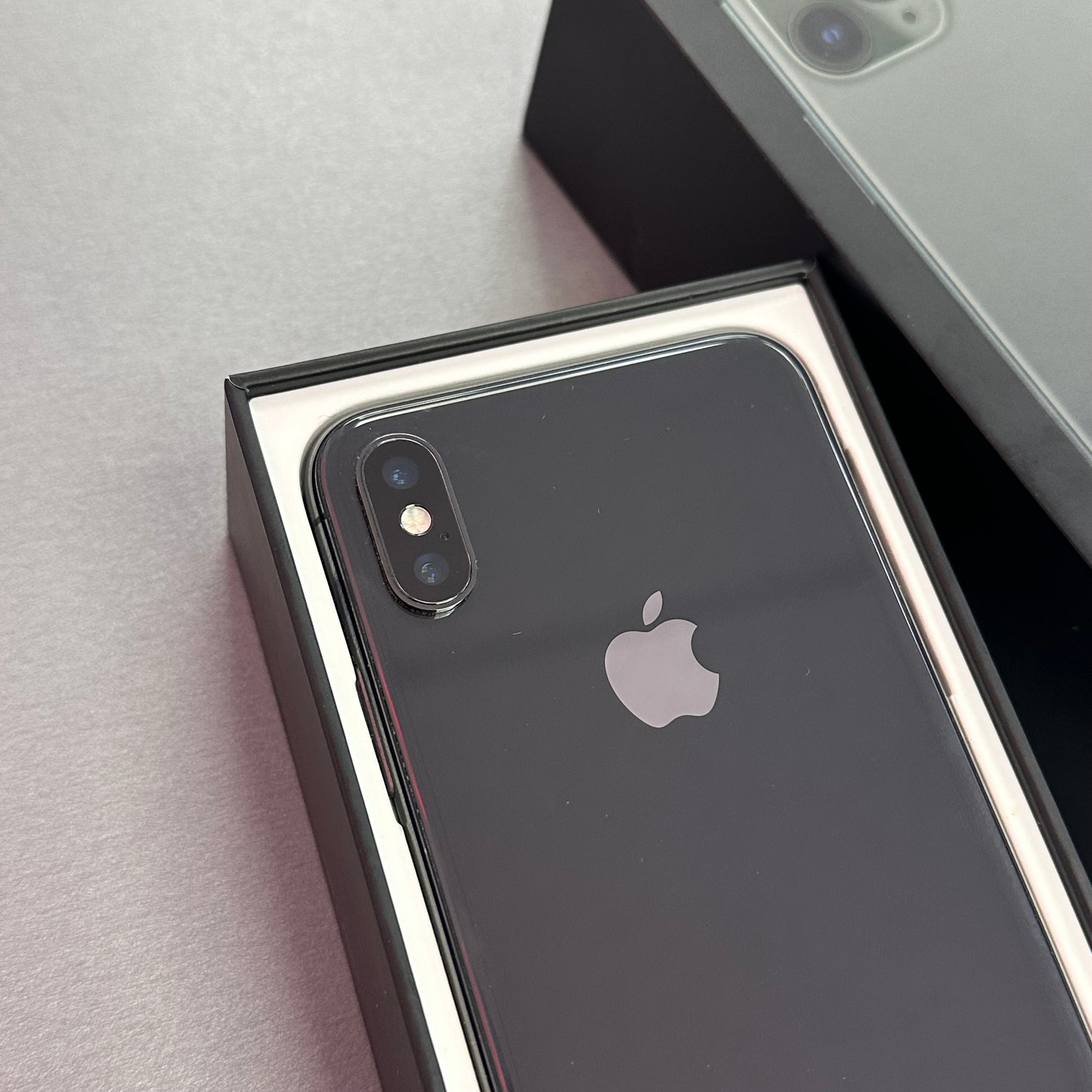 Apple iPhone X Space Grey 256GB - 100% Battery Health