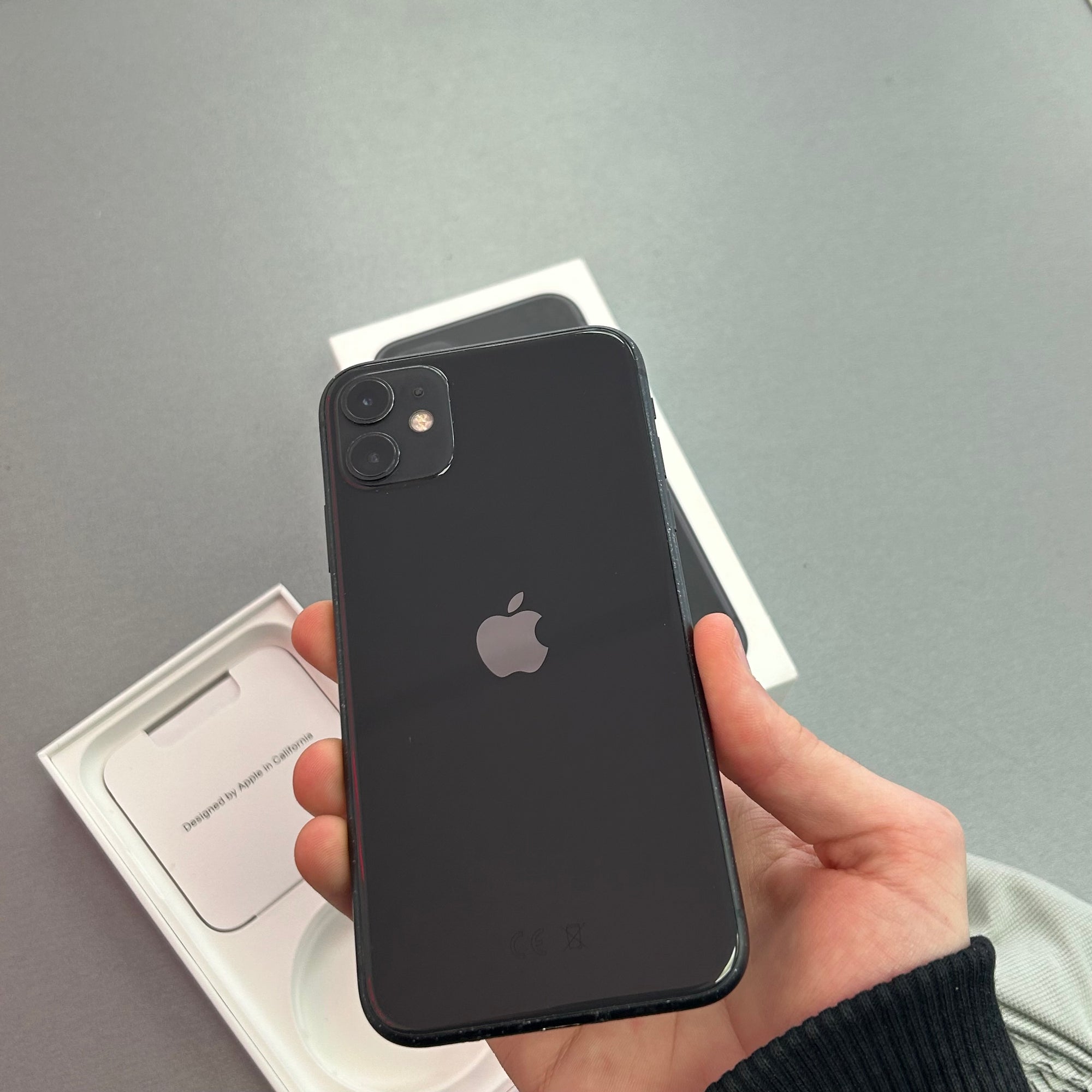 Apple iPhone 11 Black 64GB -  100% Battery Health