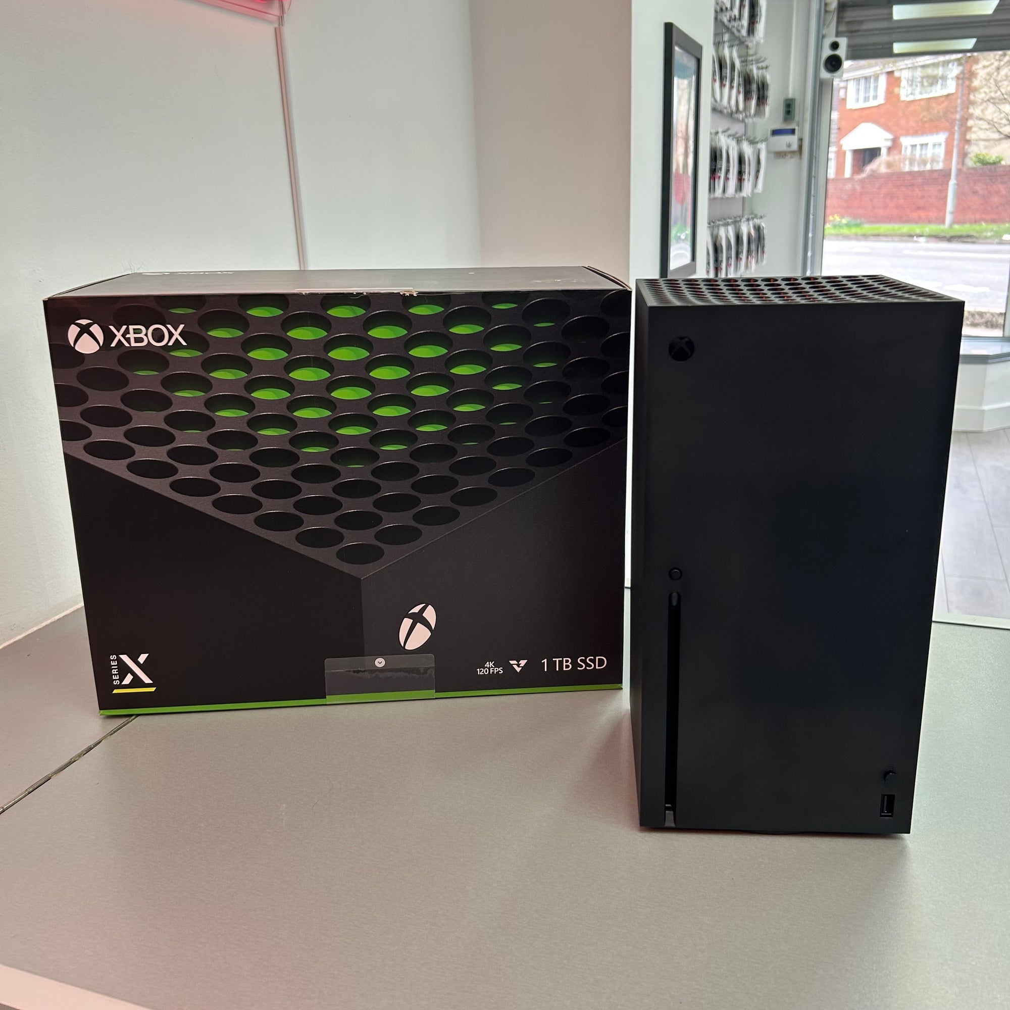 Xbox Series X 1TB Great Condition