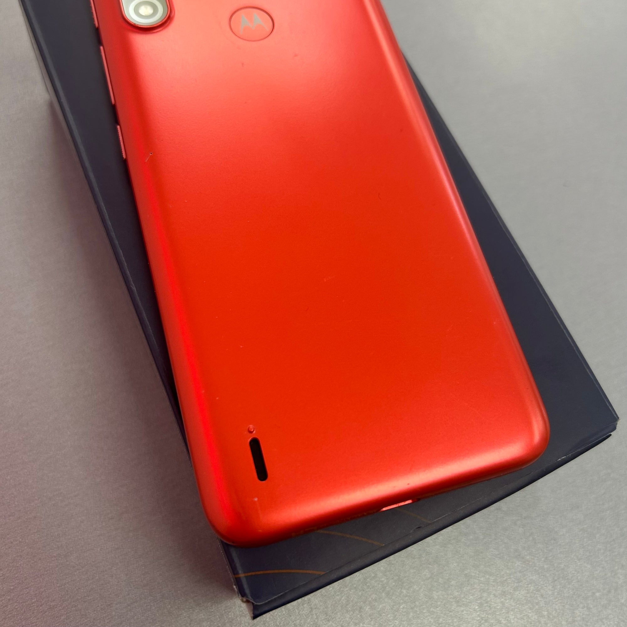 Motorola e7i Power 32GB Coral Red