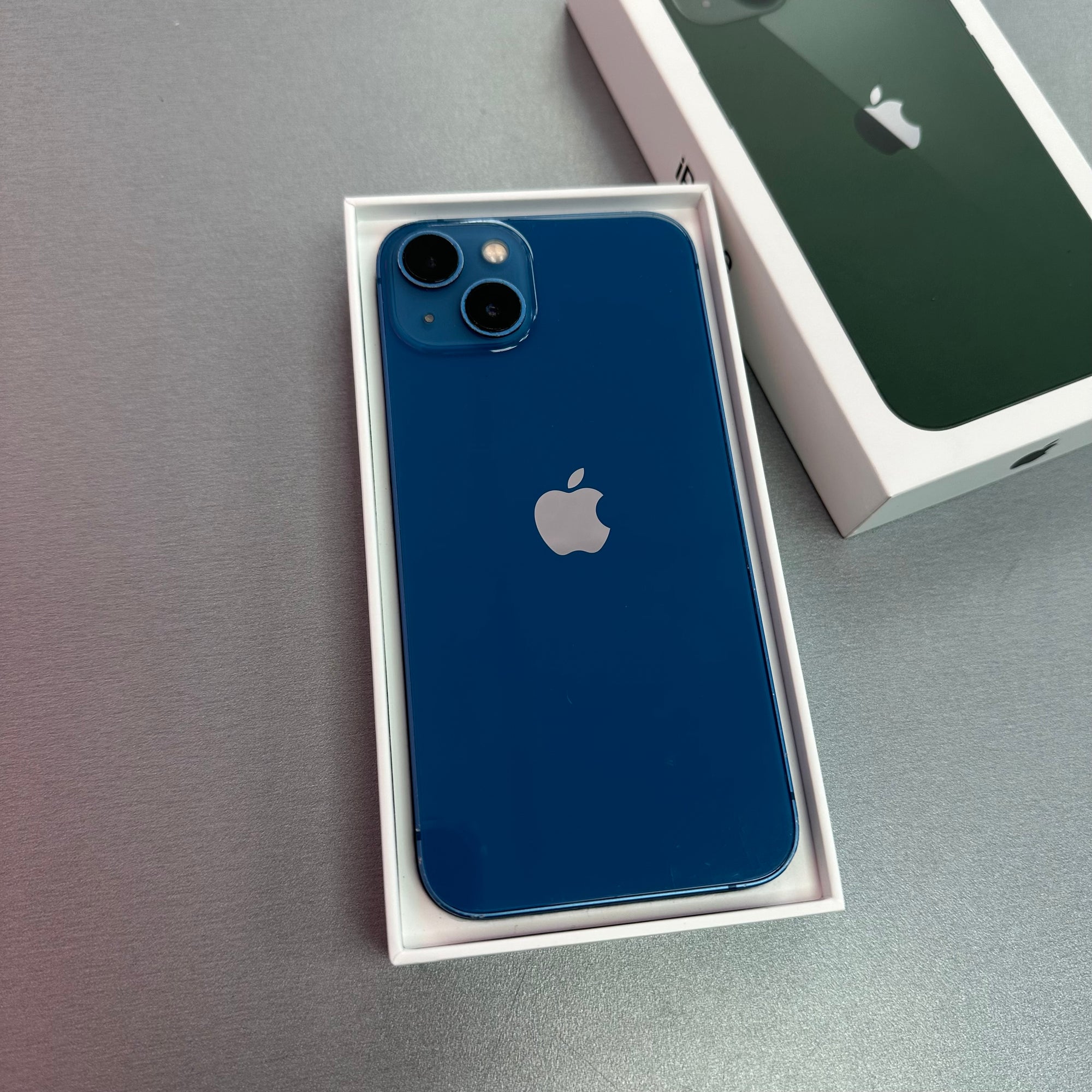 Apple iPhone 13 128GB Blue - 100% Battery Health