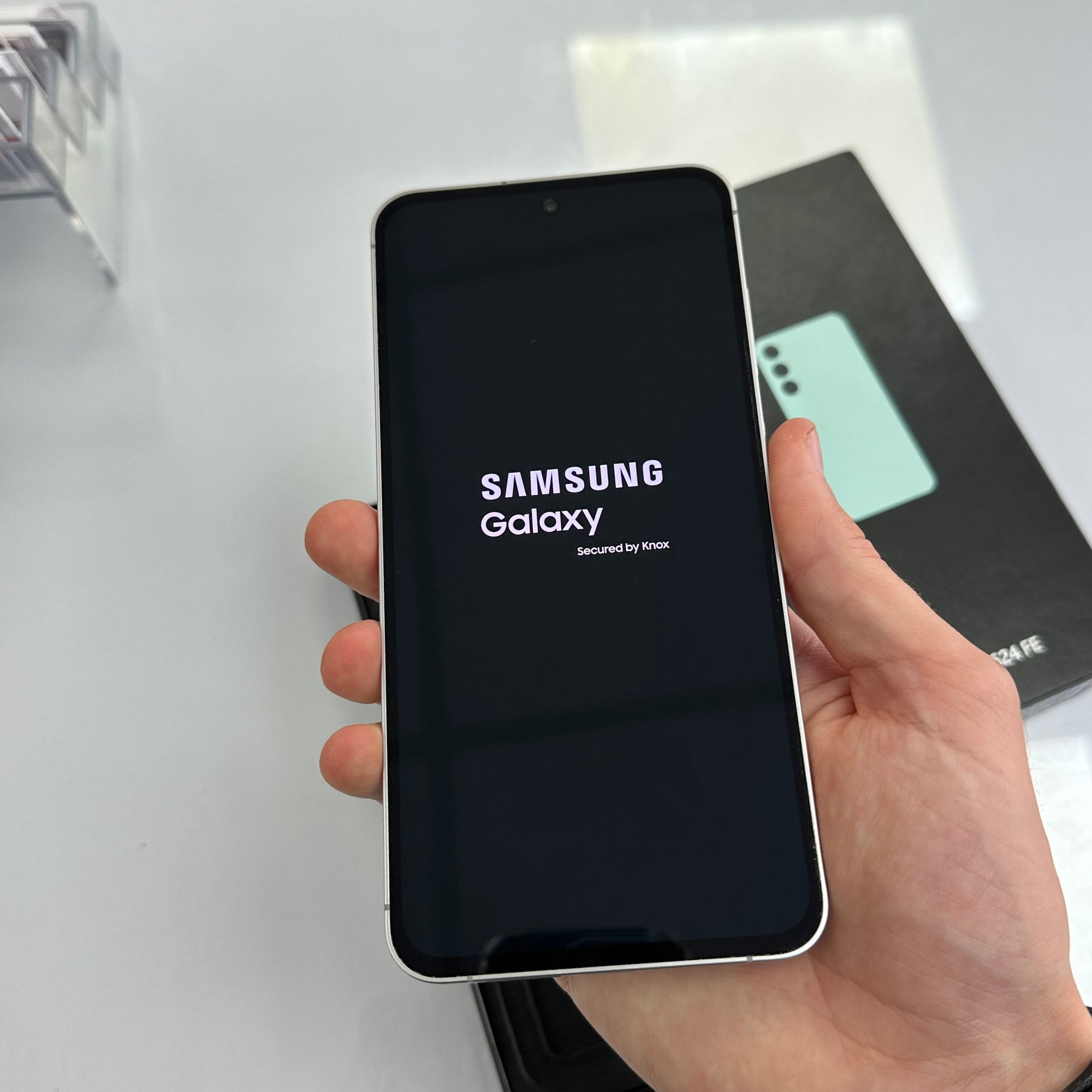 Samsung Galaxy S24 FE Mint 128GB
