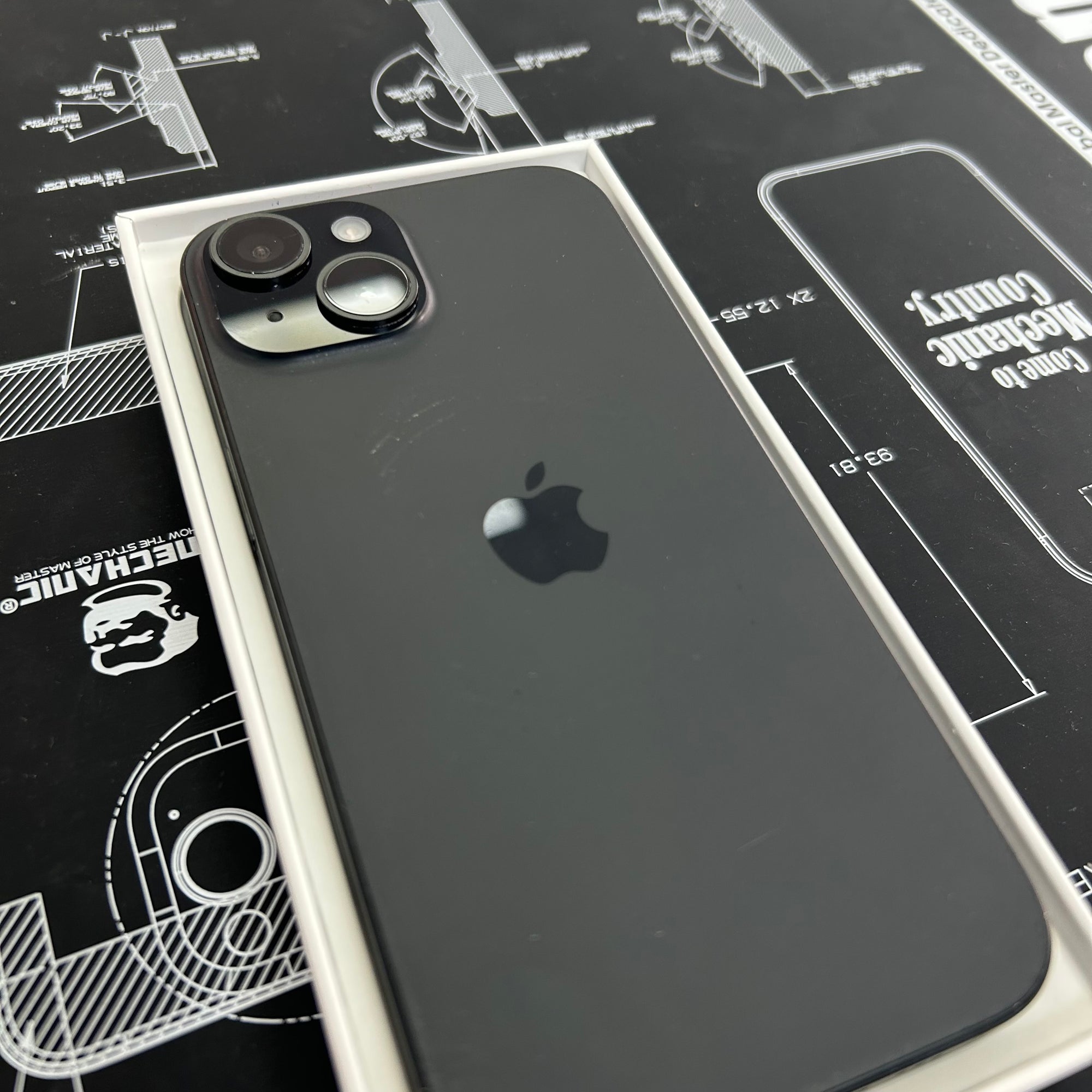 Apple iPhone 15 128GB Black - 90% Battery Health