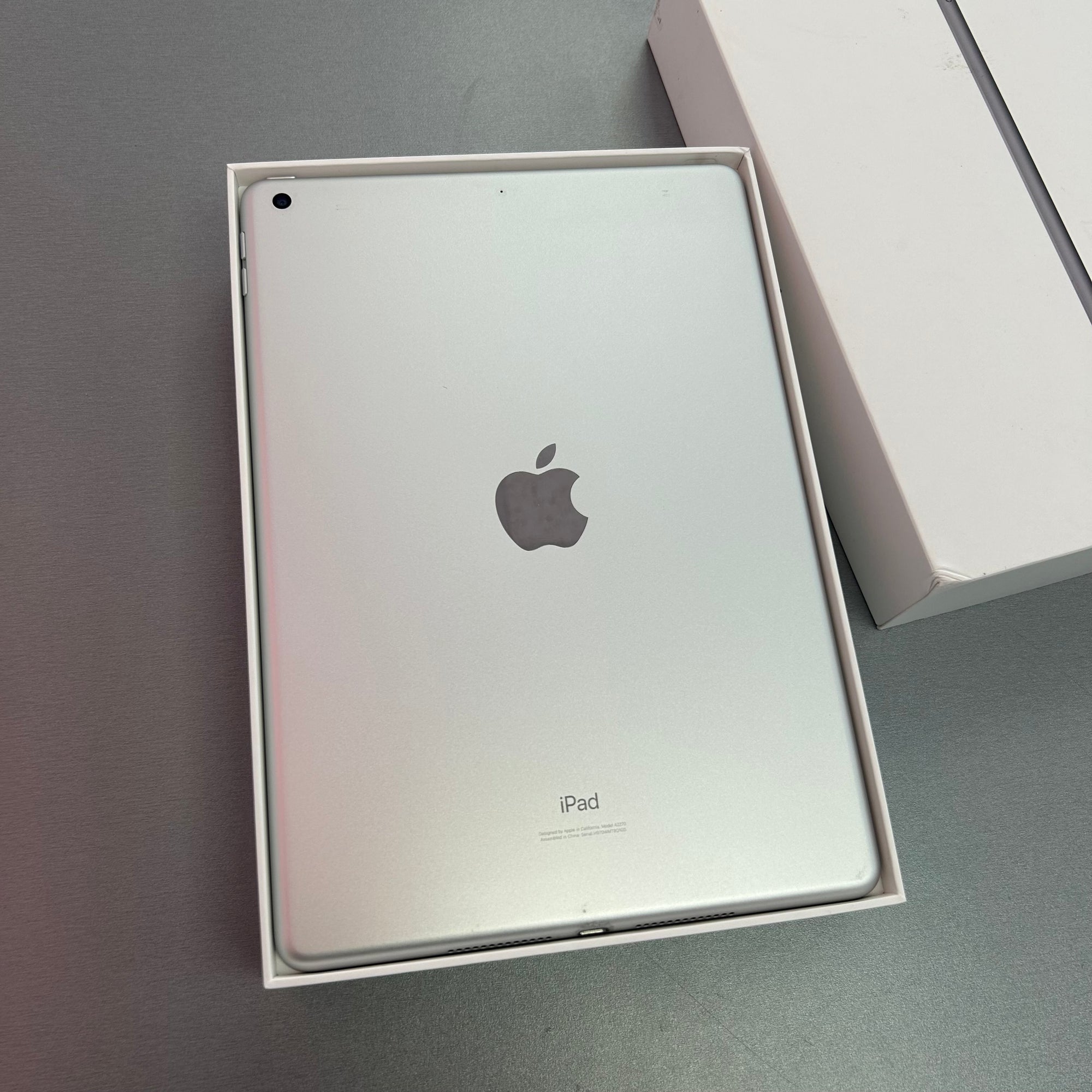 Apple iPad 8th Generation - 32GB Silver Wi-Fi Edition
