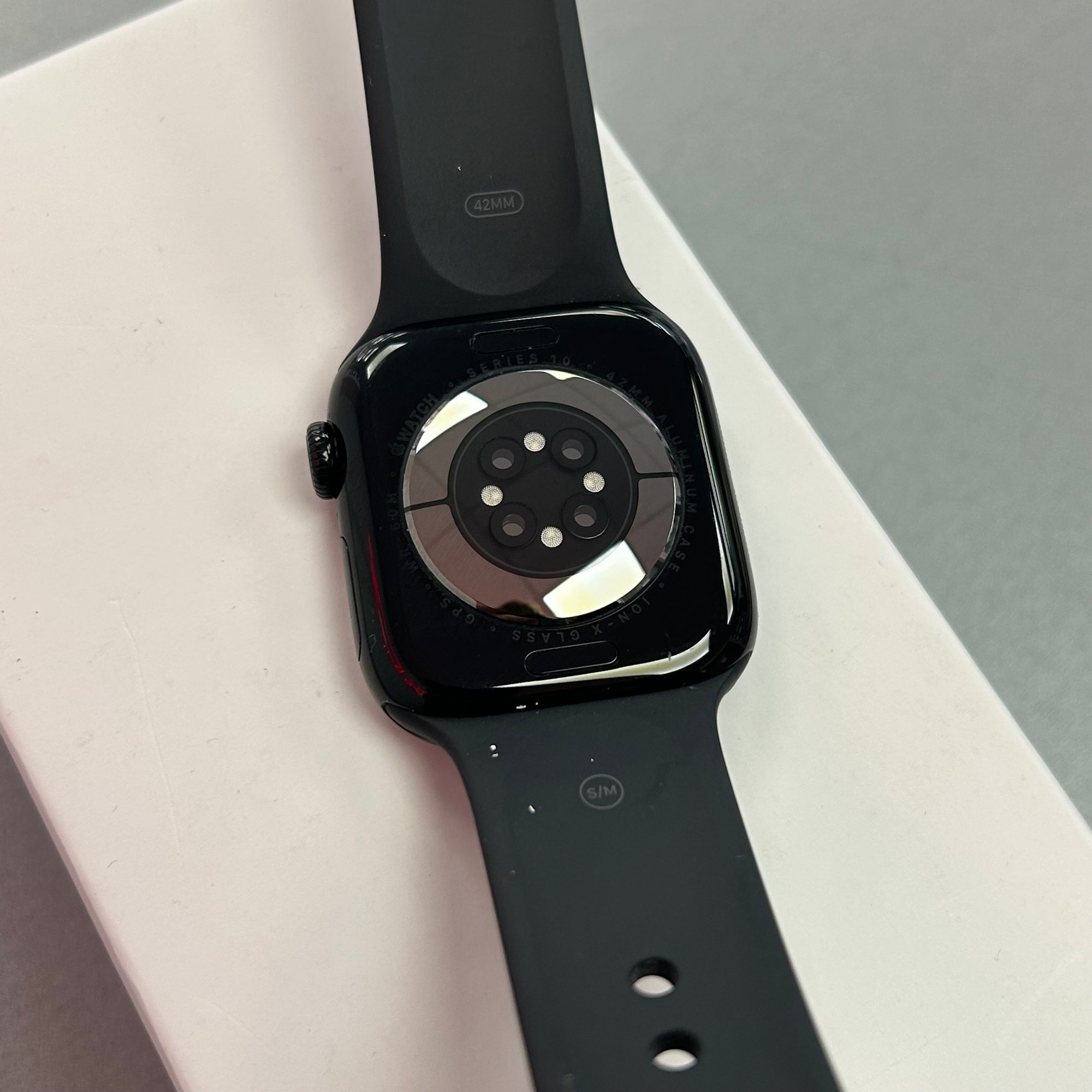 Apple Watch SE (2nd Gen) - 40mm &amp; Midnight Aluminium Case