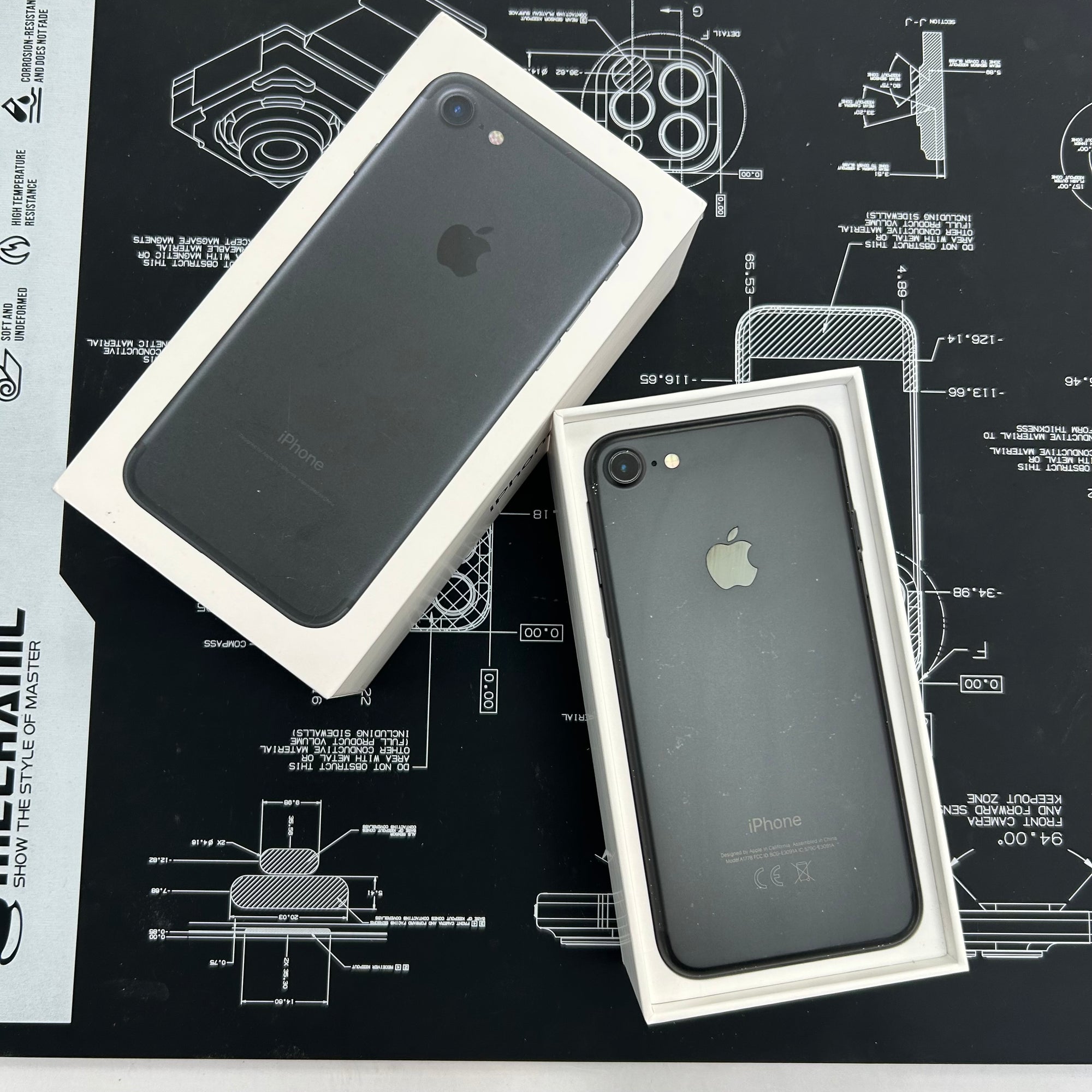 Apple iPhone 7 Black 32GB - 100% Battery Health