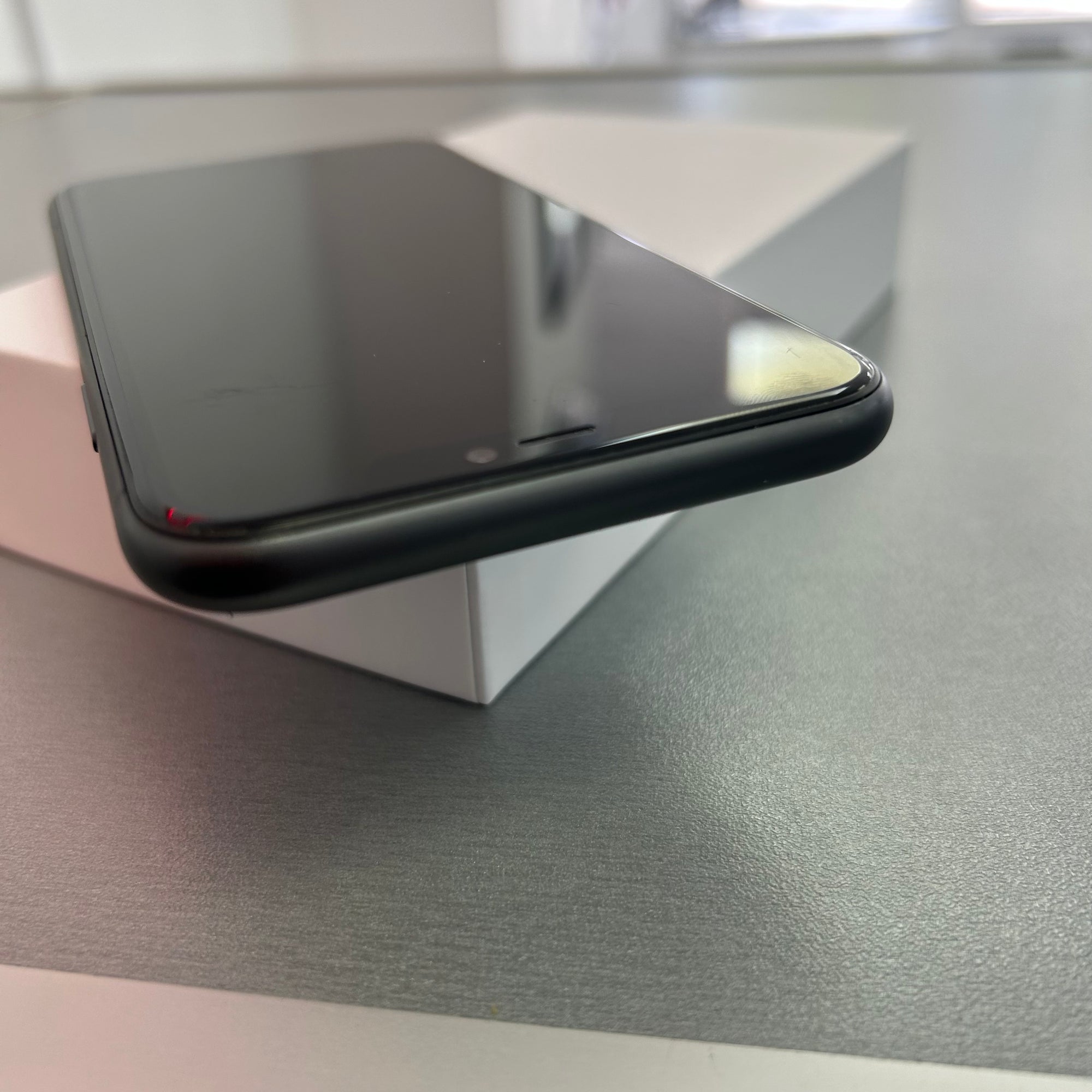 Apple iPhone 11 Black 128GB -  100% Battery Health