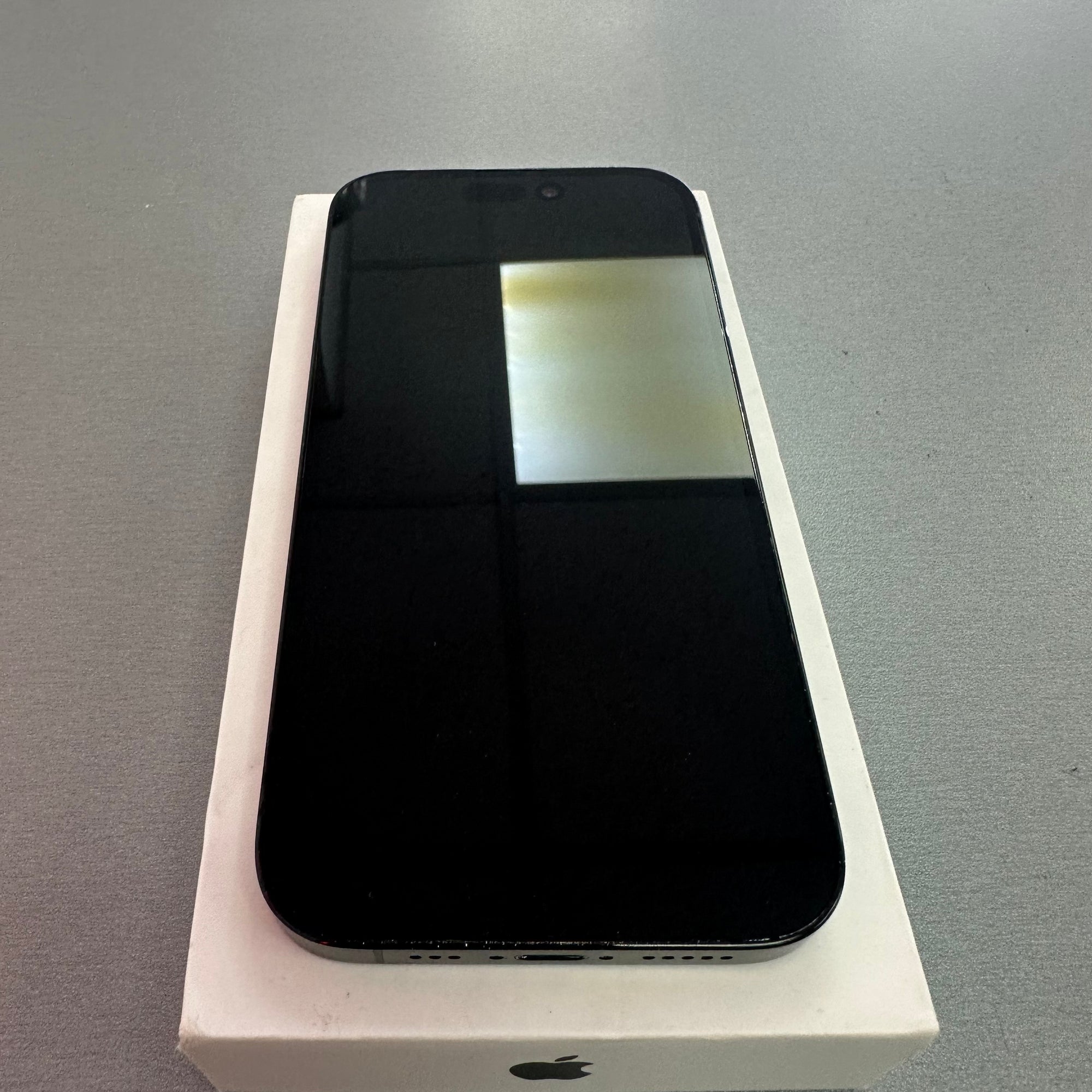 Apple iPhone 14 Pro - Space Black 128GB &amp; 100% Battery Health