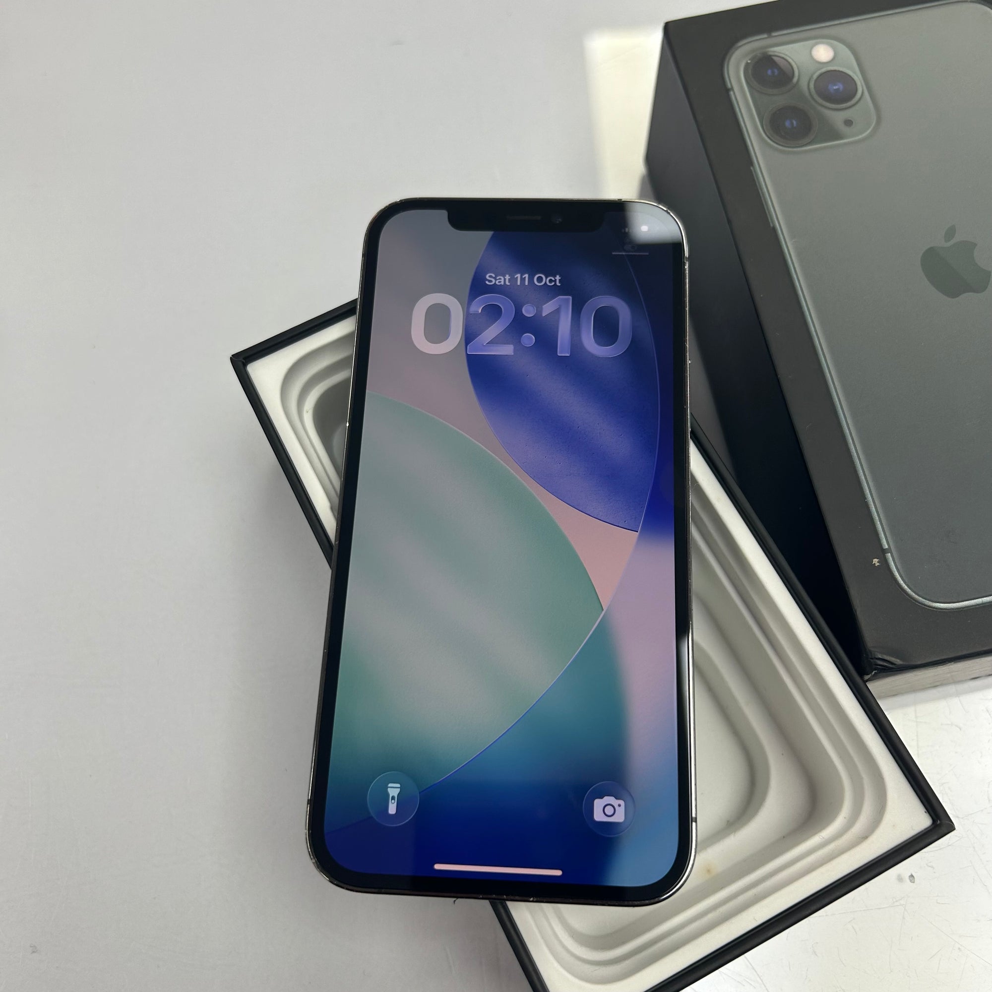 Apple iPhone 12 Pro 128GB Graphite - 100% Battery Health