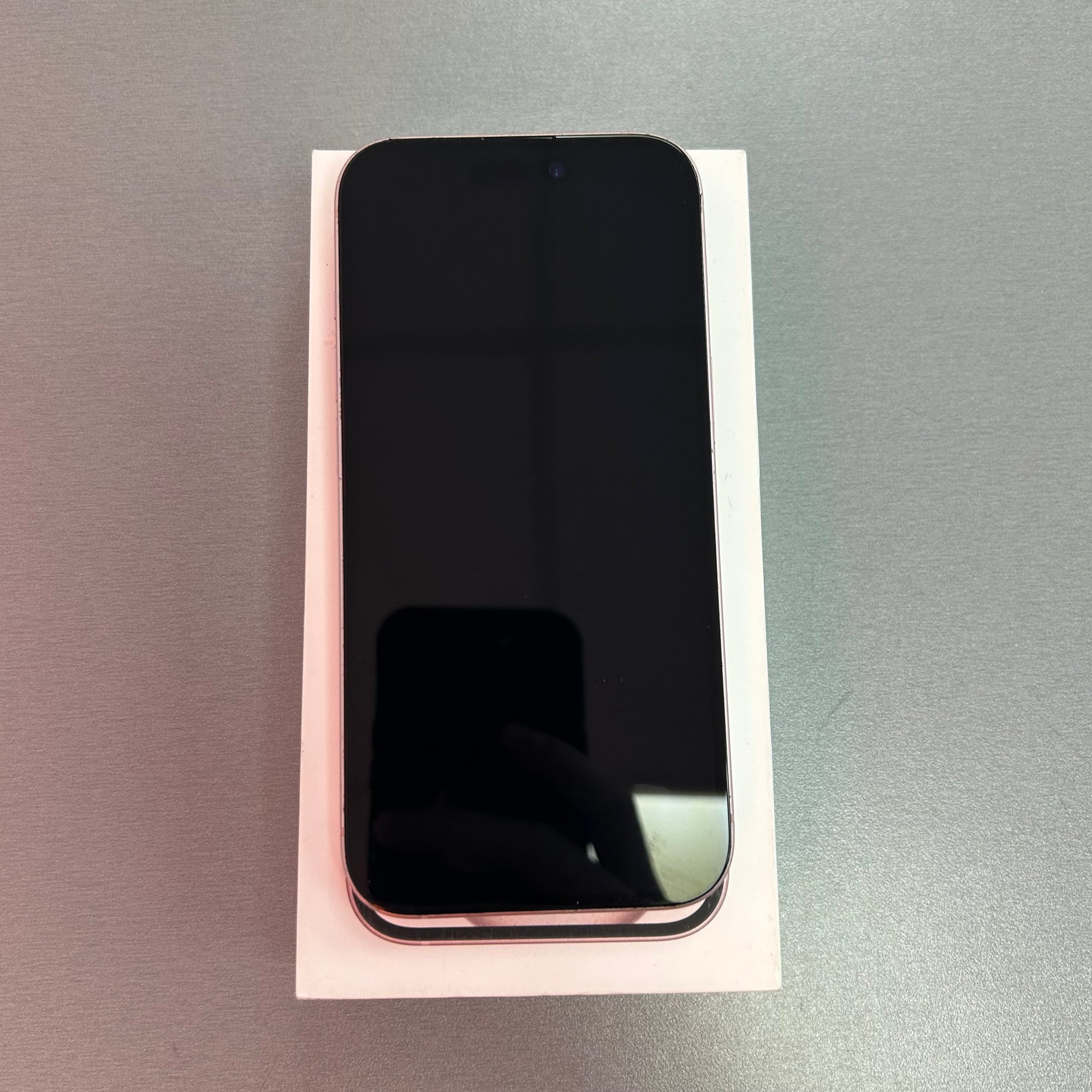 Apple iPhone 15 128GB Pink 100% Battery Health