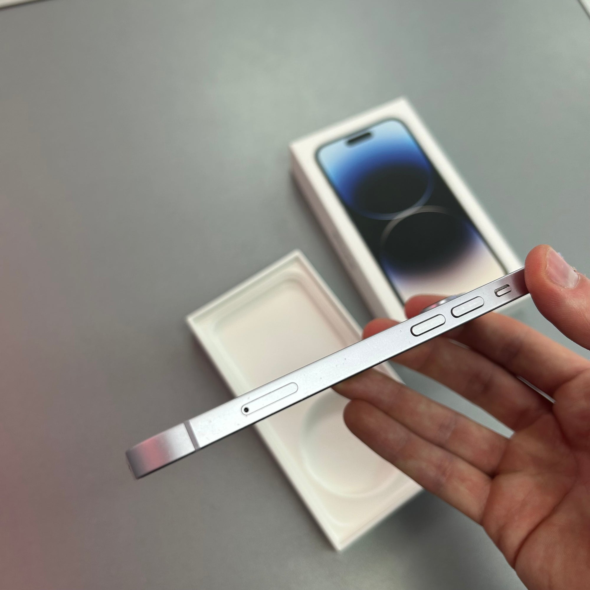 Apple iPhone 14 128GB Purple - 100% Battery Health