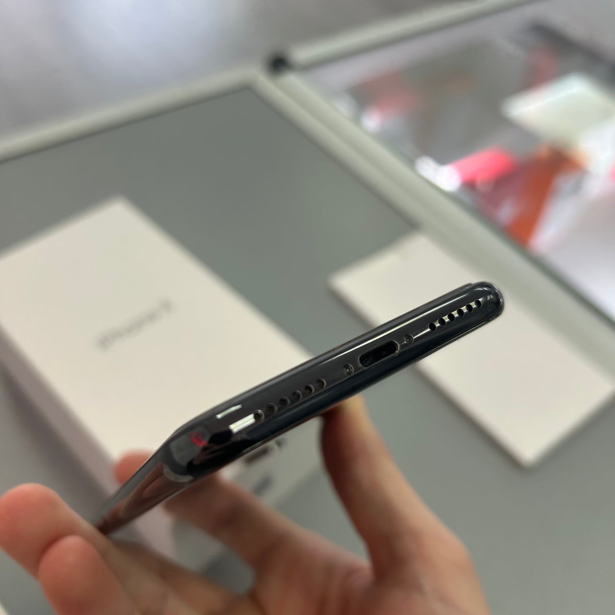 Apple iPhone X Space Grey 256GB - 100% Battery Health