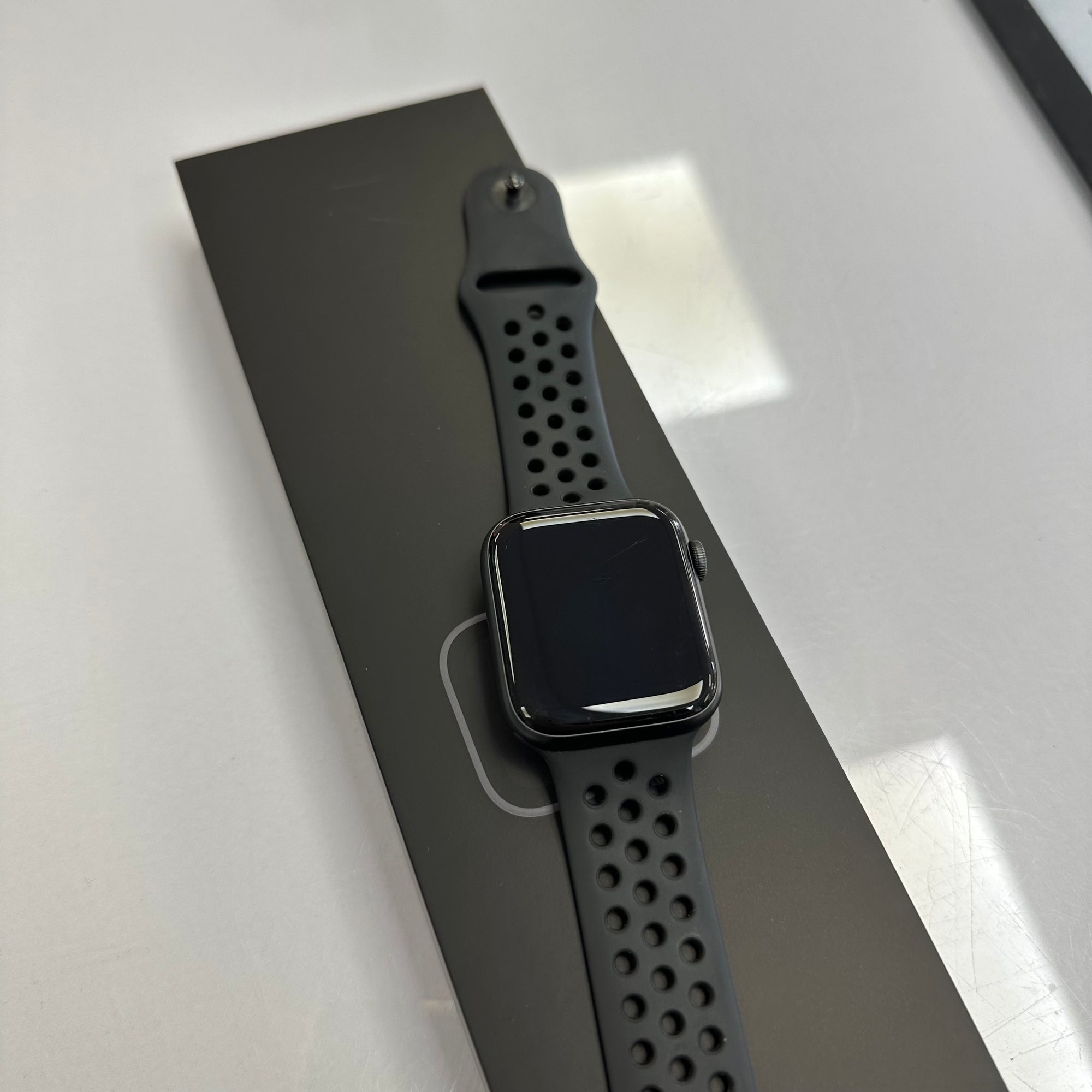Apple Watch Series 6 Space Grey 44MM GPS and Cellular