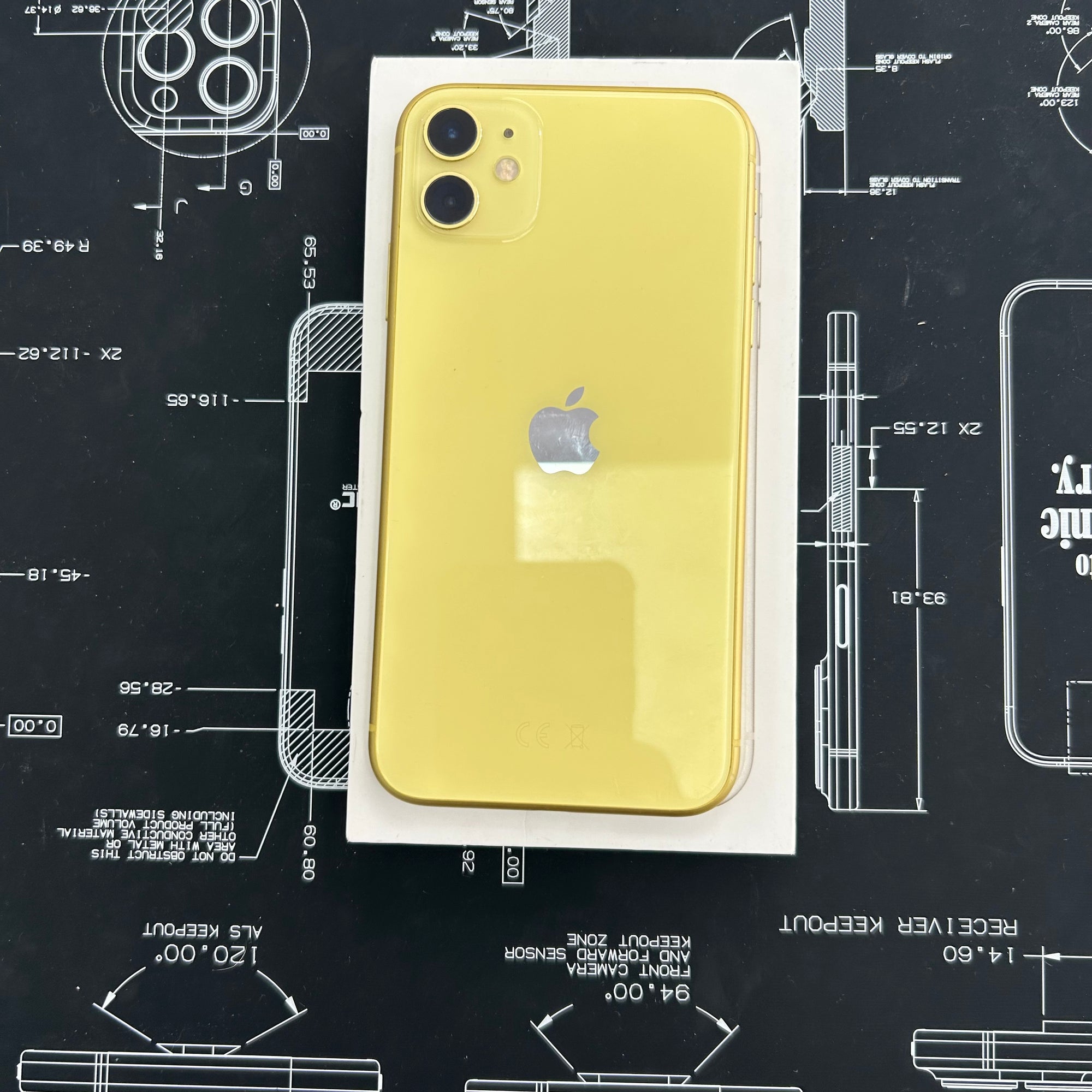 Apple iPhone 11 Yellow 64GB -  100% Battery Health