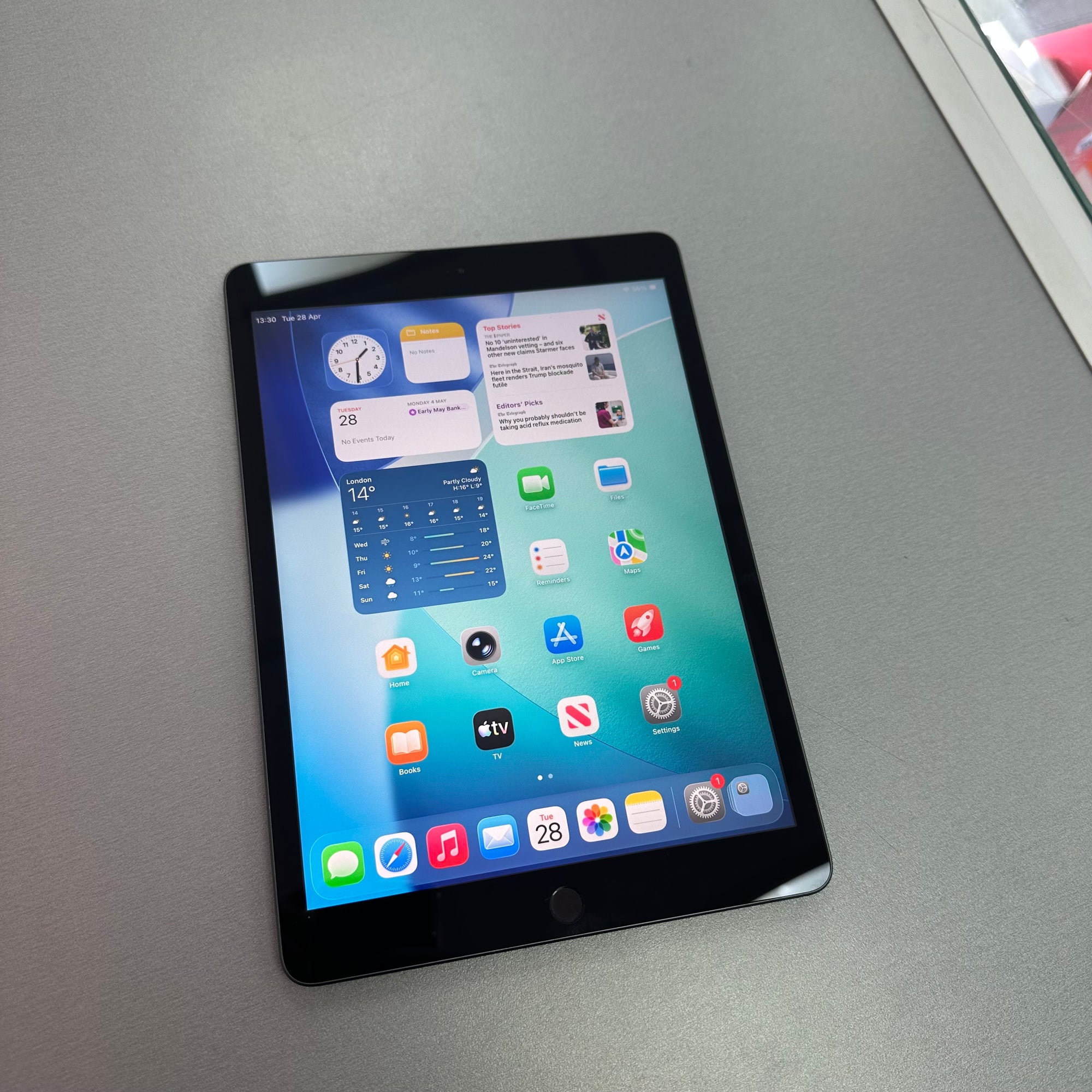 Apple iPad 9th Generation 64GB Space Grey Wi-Fi Edition