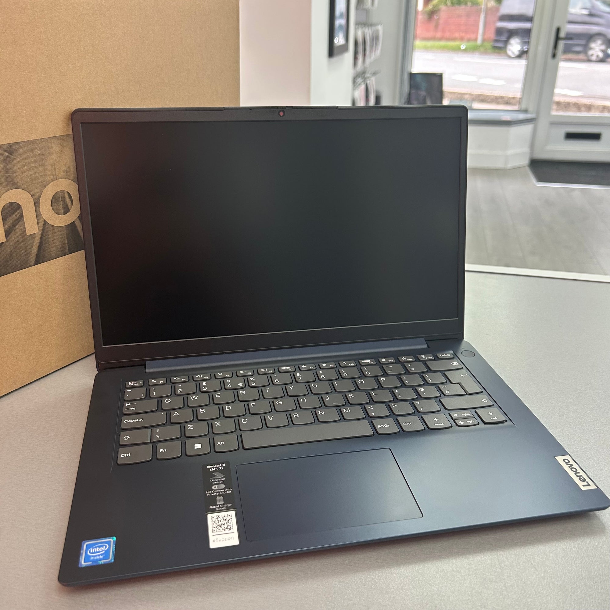 Lenovo Ideapad 1i - 128GB SSD, 4GB RAM, 14 inch screen, Windows 11 Laptop