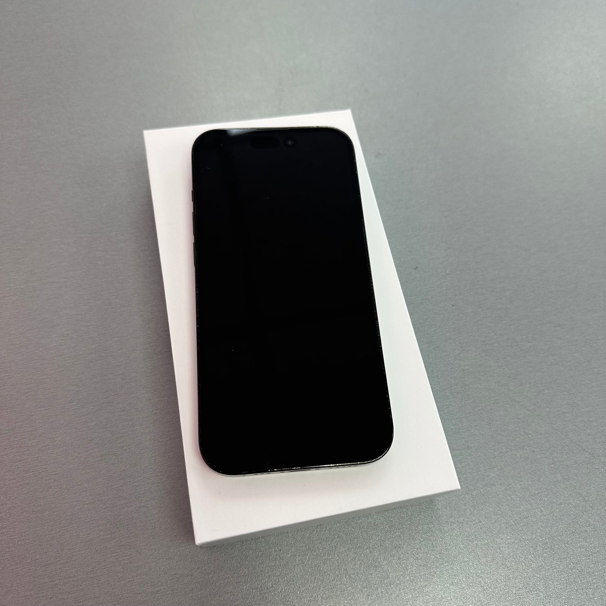 Apple iPhone 14 Pro - Space Black 256GB &amp; 100% Battery Health