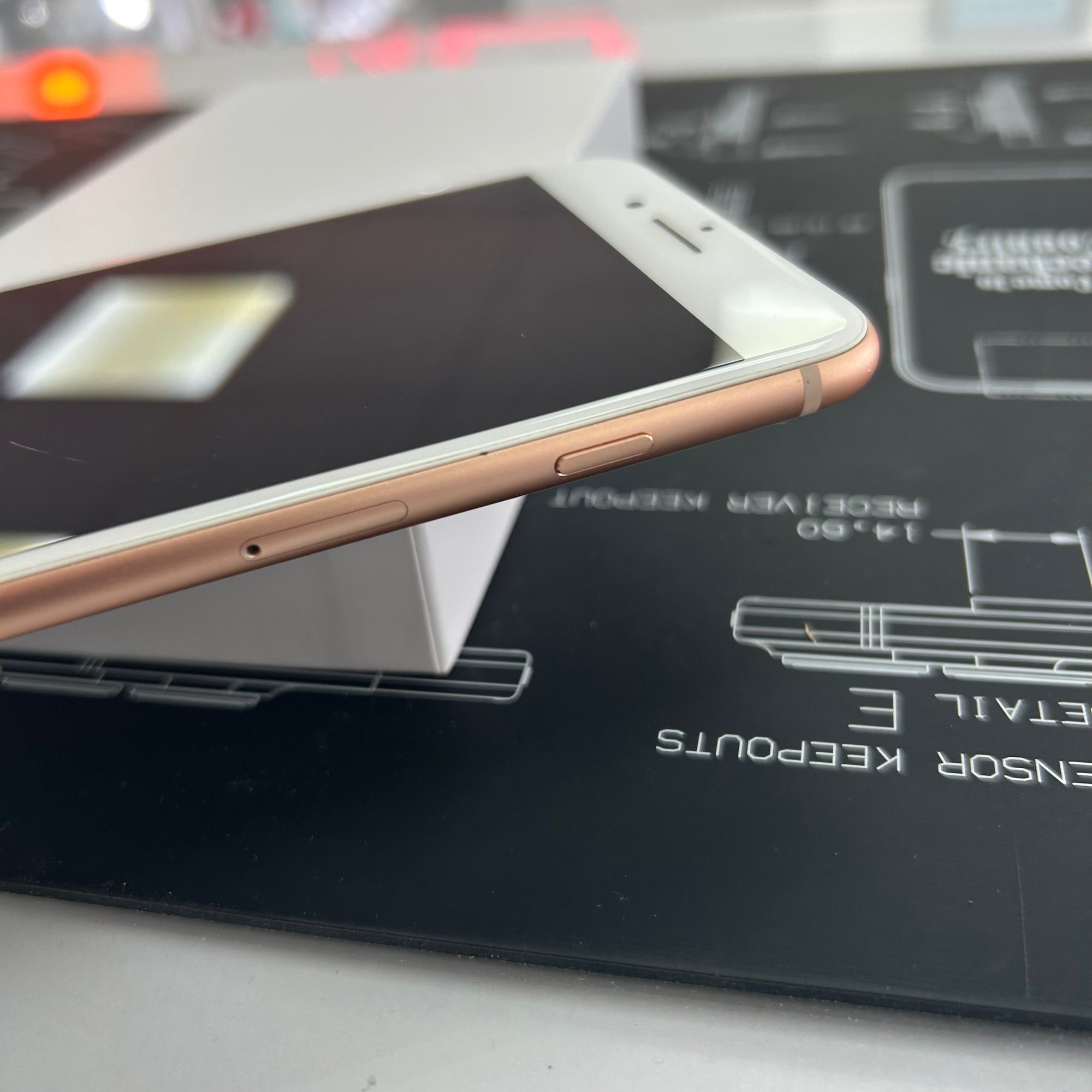 Apple iPhone 8 Plus 64GB Rose Gold Unlocked