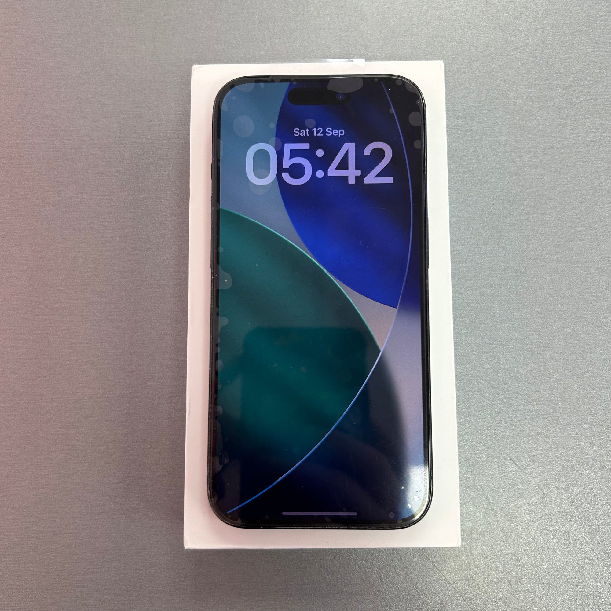 Apple iPhone 15 Pro 128GB - Blue Titanium - 100% Battery Health